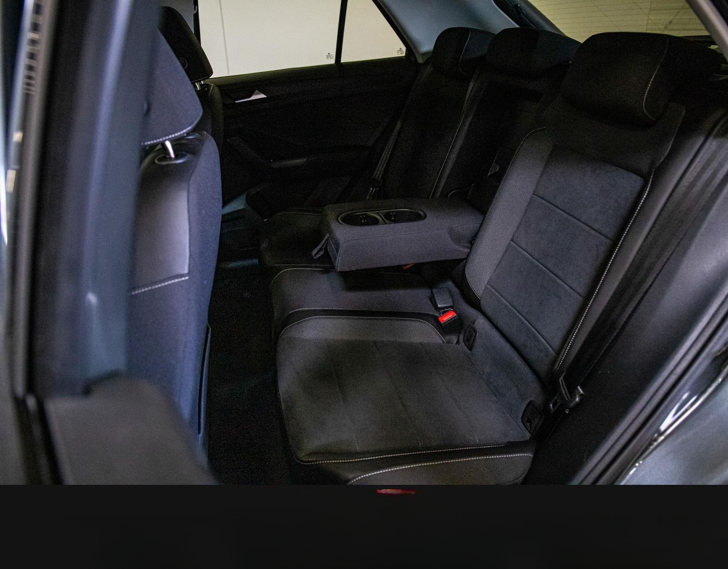 Volkswagen T-Roc Style 2.0 TDI LED MASSAGE ACC DSG CARPLAY foto 12