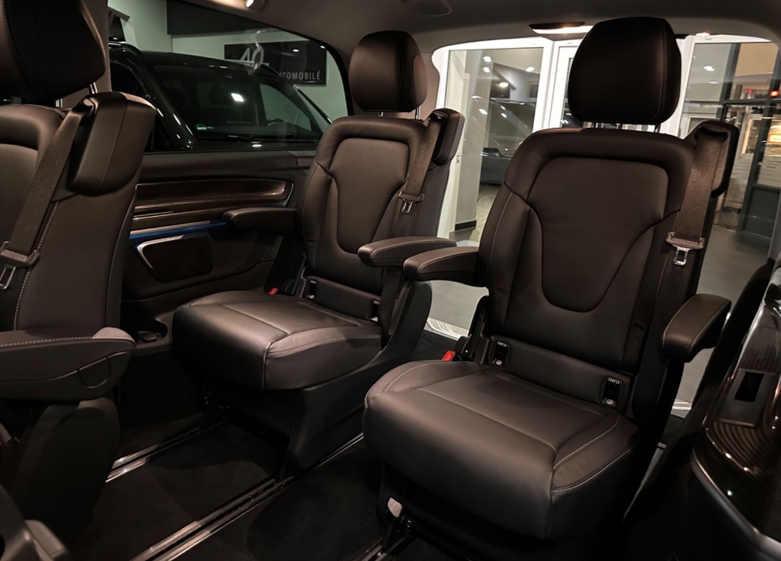 Mercedes-Benz V 300 AVANTGARDE EDITION*Lang*Leder* AMG*StHz* foto 16