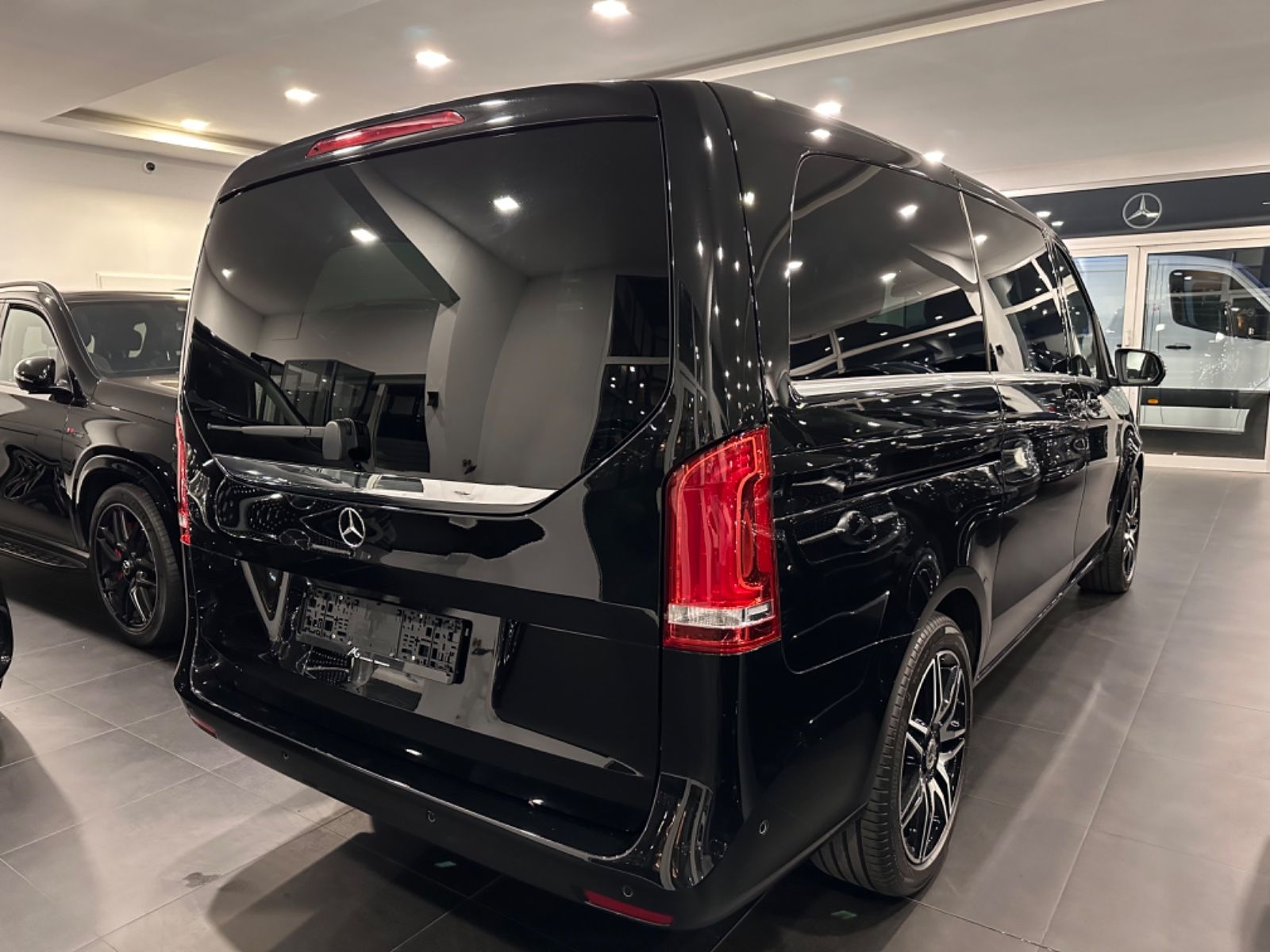 Mercedes-Benz V 300 AVANTGARDE EDITION*Lang*Leder* AMG*StHz* foto 5