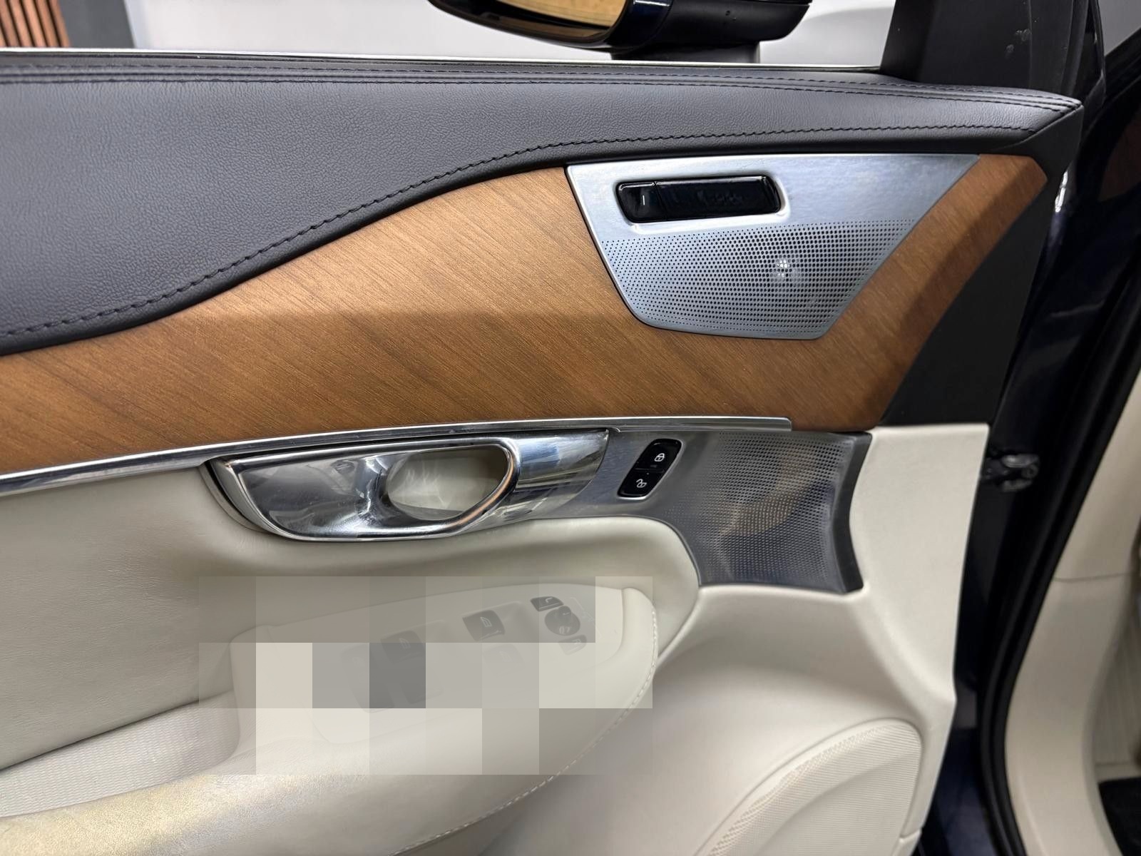 Volvo XC90 Inscription AWD B&W*7S*Pano*Luft*360*DAB* foto 7