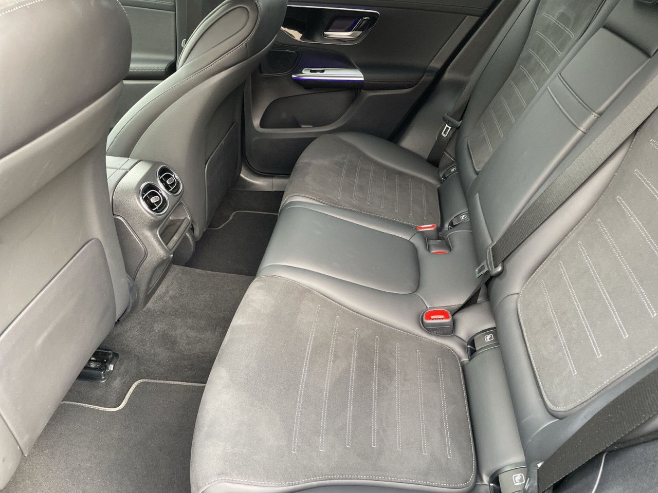 Mercedes-Benz GLC 220 d 4M EDITION AMG/DIGLIGHT/360°/AHK/20" foto 12