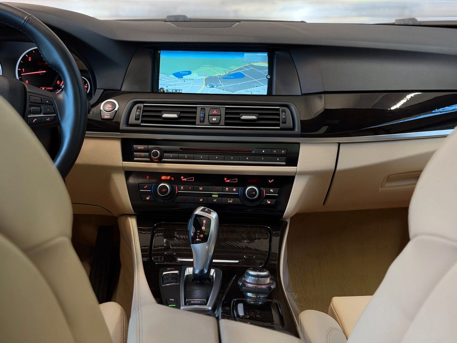 BMW 530d*1.Hand*Head-Up*Bi-Xenon*Navi-Prof*GSD*Soft foto 38