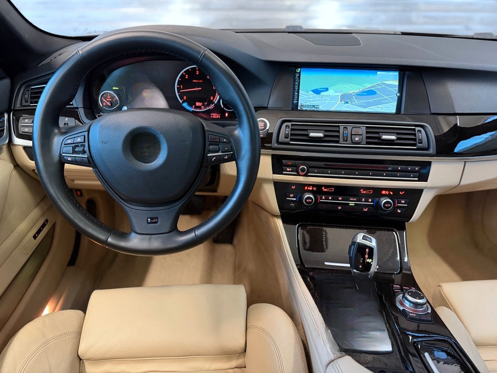 BMW 530d*1.Hand*Head-Up*Bi-Xenon*Navi-Prof*GSD*Soft foto 39