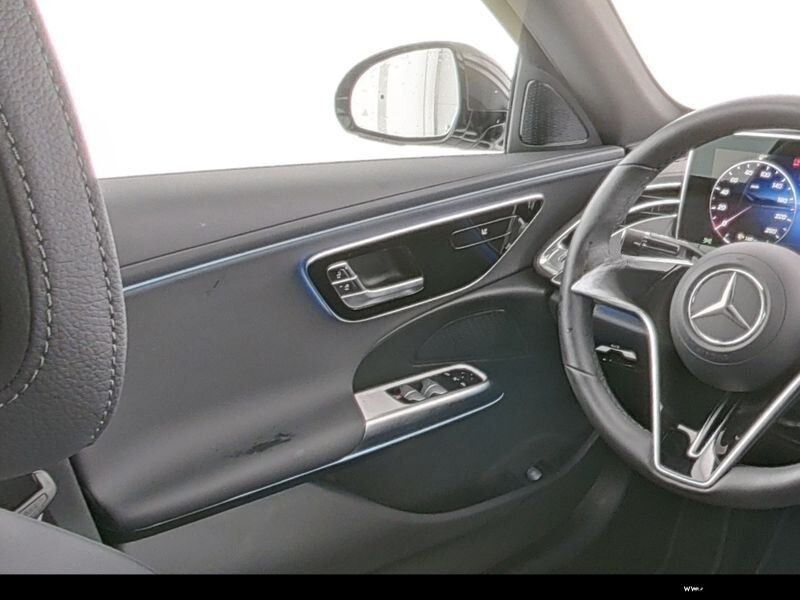 Mercedes-Benz E 200 AVANTGARDE/AHK/LED/DISTRONIC/KAMERASHZ foto 9
