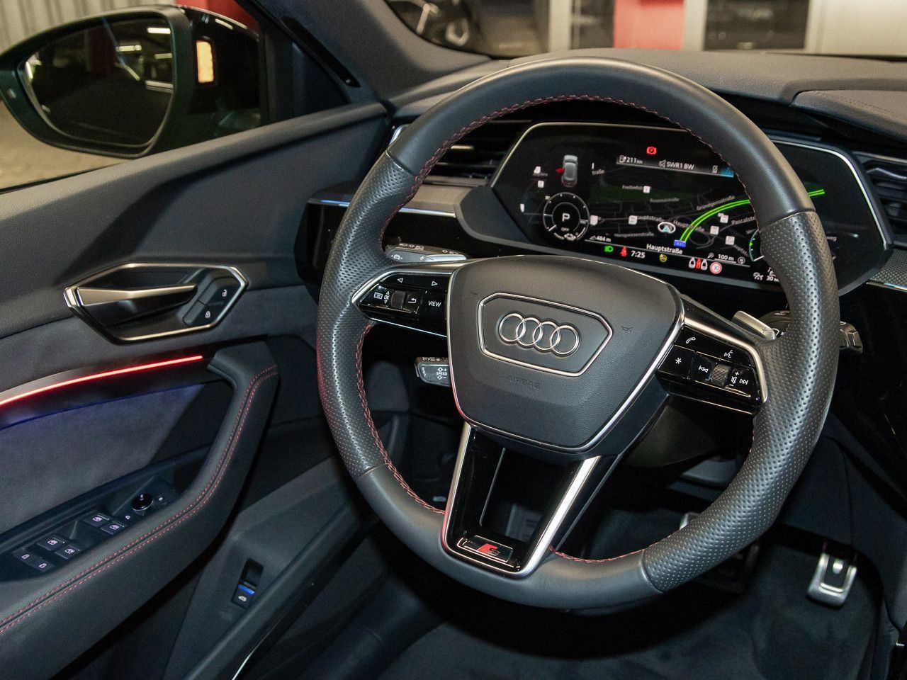 Audi Q8 e-tron 50 quattro S line Matrix LED Head Up foto 17