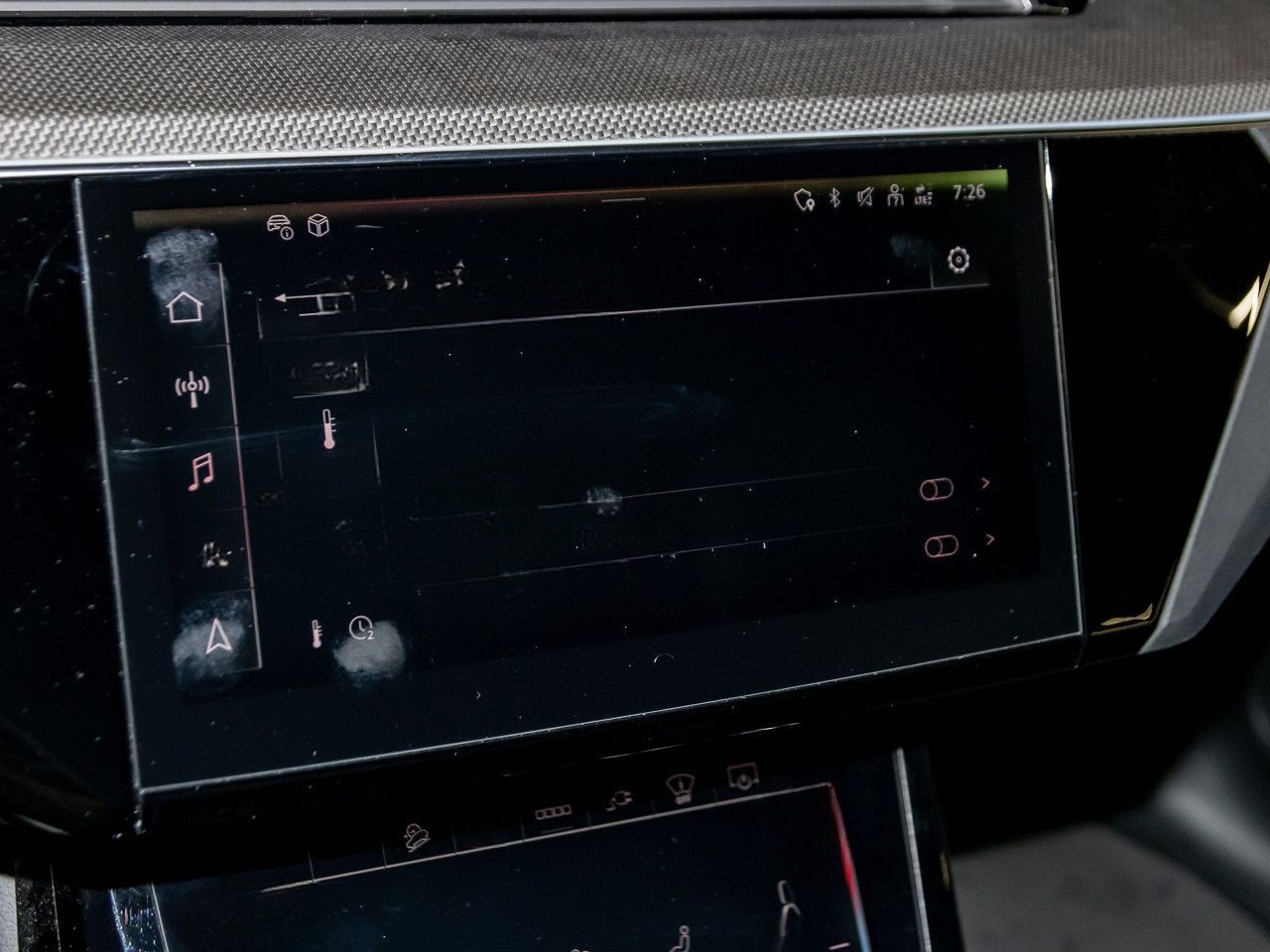 Audi Q8 e-tron 50 quattro S line Matrix LED Head Up foto 24