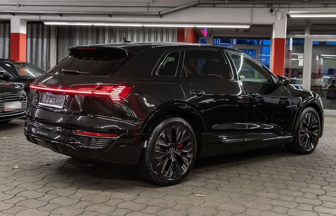Audi Q8 e-tron 50 quattro S line Matrix LED Head Up foto 8