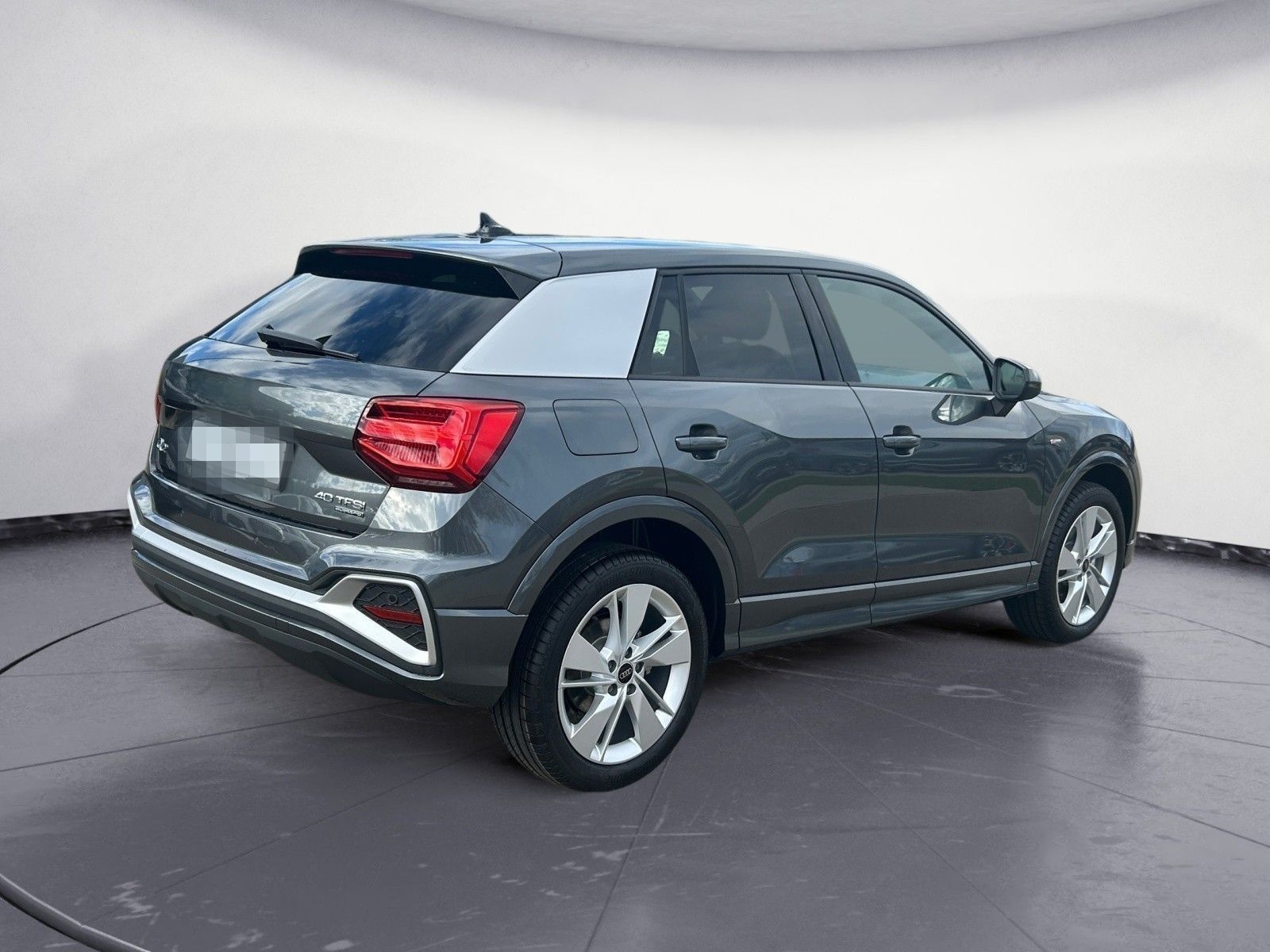 Audi Q2 S line 40 TFSI quattro 140(190) kW(PS) S tron foto 6