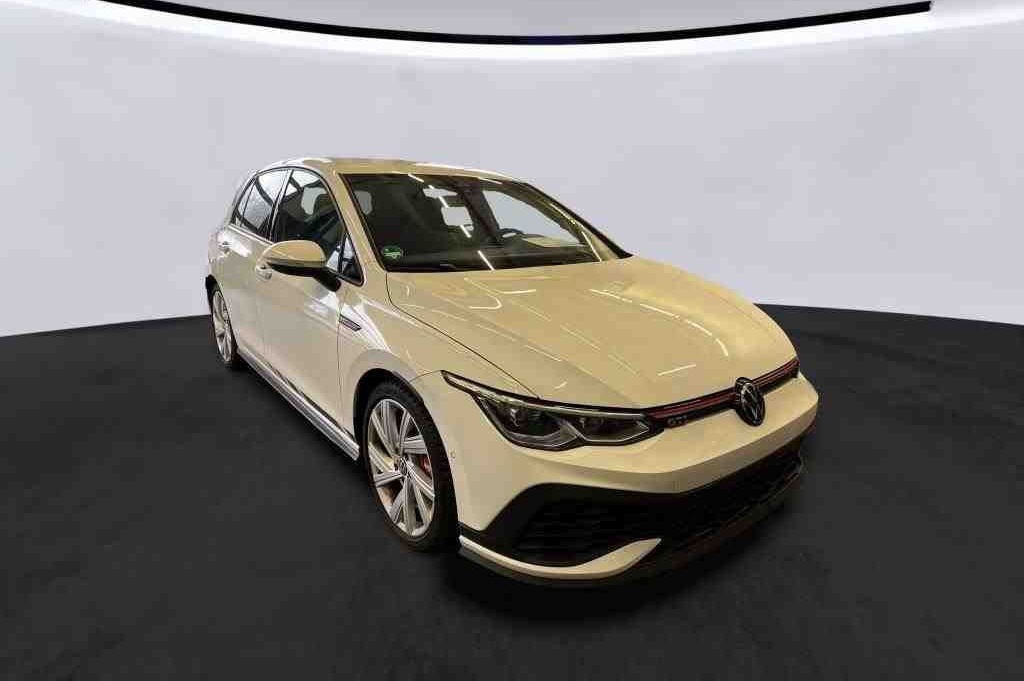 Volkswagen Golf VIII GTI CLUBSPORT 2.0 TSI DSG AKRA Navi AC foto 4