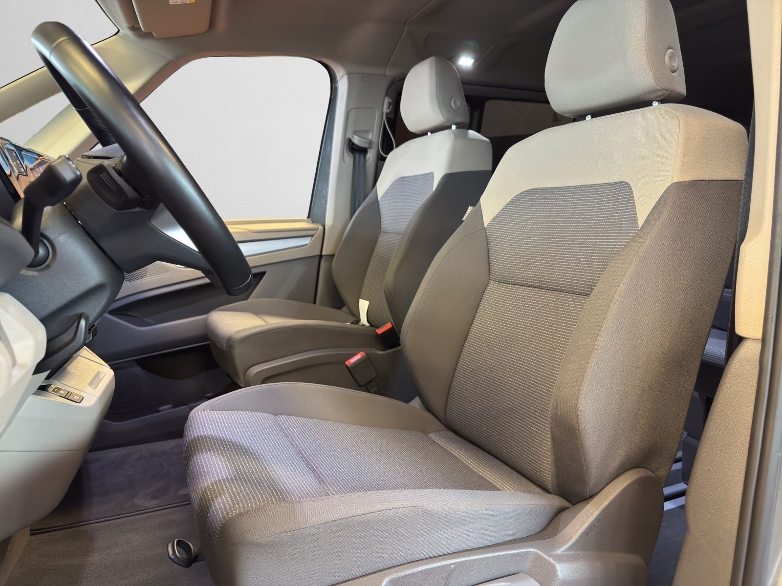 Volkswagen T7 Multivan 2.0 TDI DSG lang *Navi*AHK*Kamera*Si foto 12