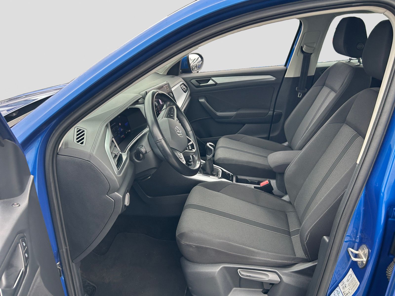 Volkswagen T-Roc 1.0TSI Life LED Nav AHK Parklenk APP Sitzh foto 10