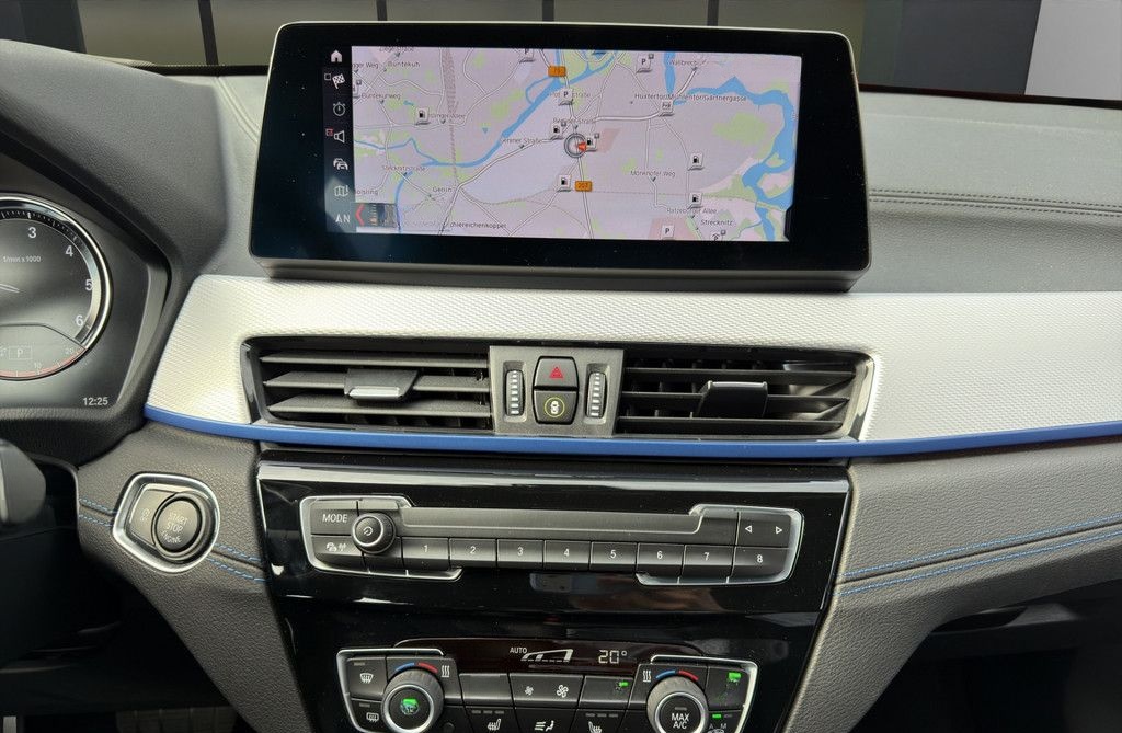BMW X1 sDrive18d M-SPORT LED NAVI HUD KAMERA 18" foto 10