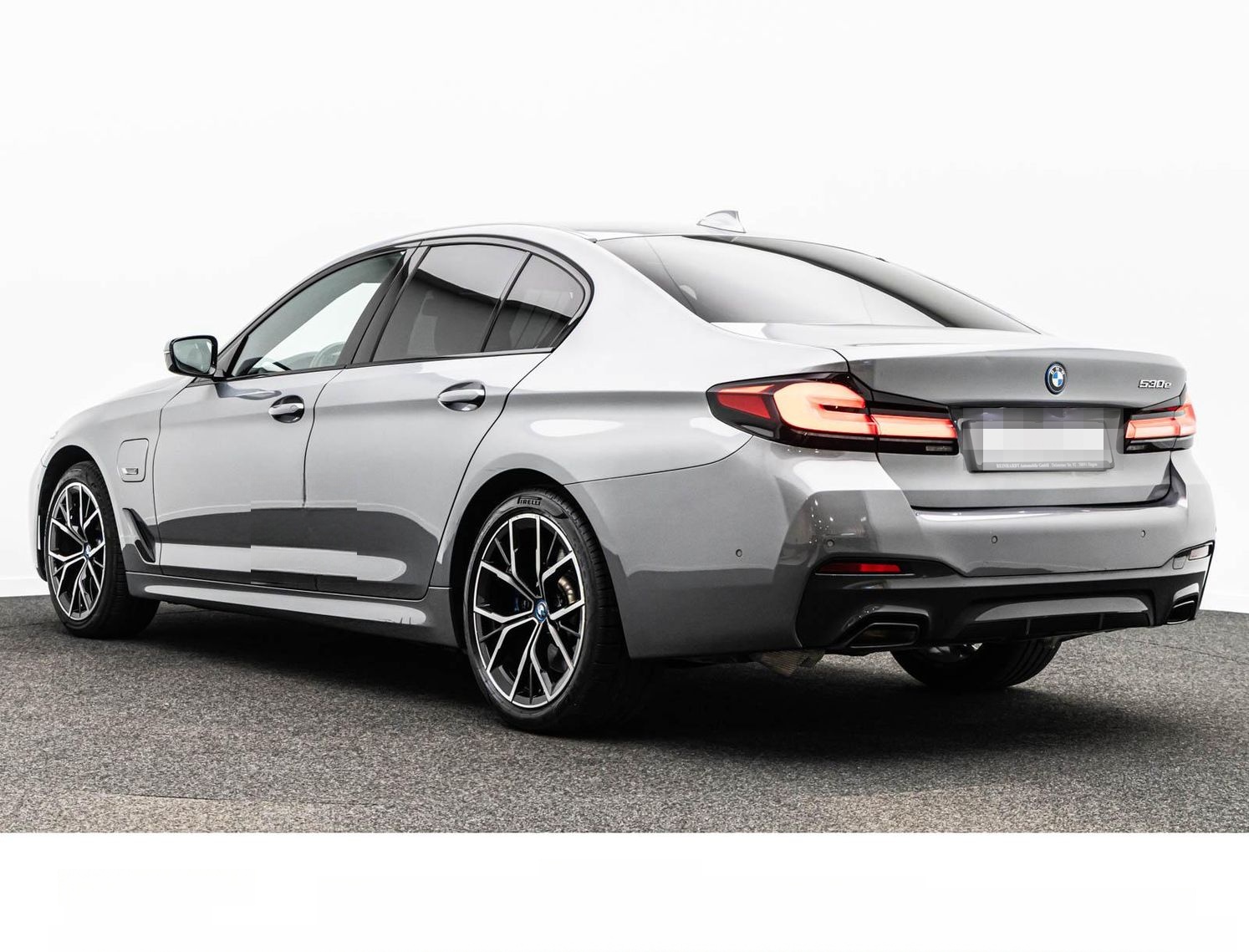 BMW 530e LIMOUSINE M SPORT ACC/HuD/eGSD/LED-AD/KAM. foto 11