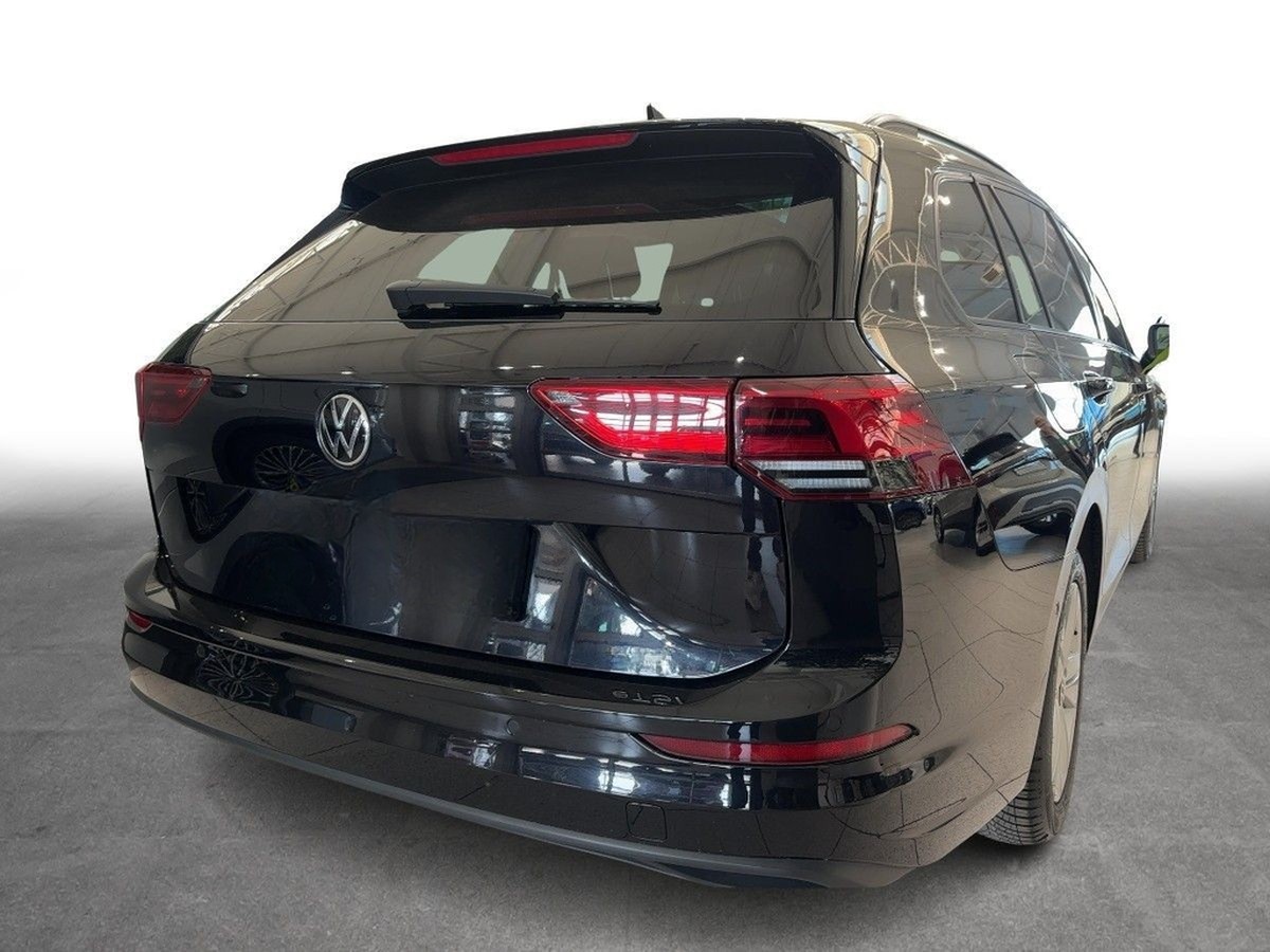 Volkswagen Golf VIII Variant 1.5 eTSI DSG Life Navi P-Dach foto 4