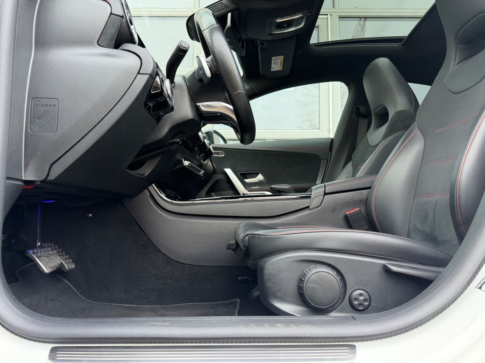 Mercedes-Benz CLA 220d COUPÉ*3x AMG*PANO*KAM*KEY*NIGHT*MBUX* foto 13