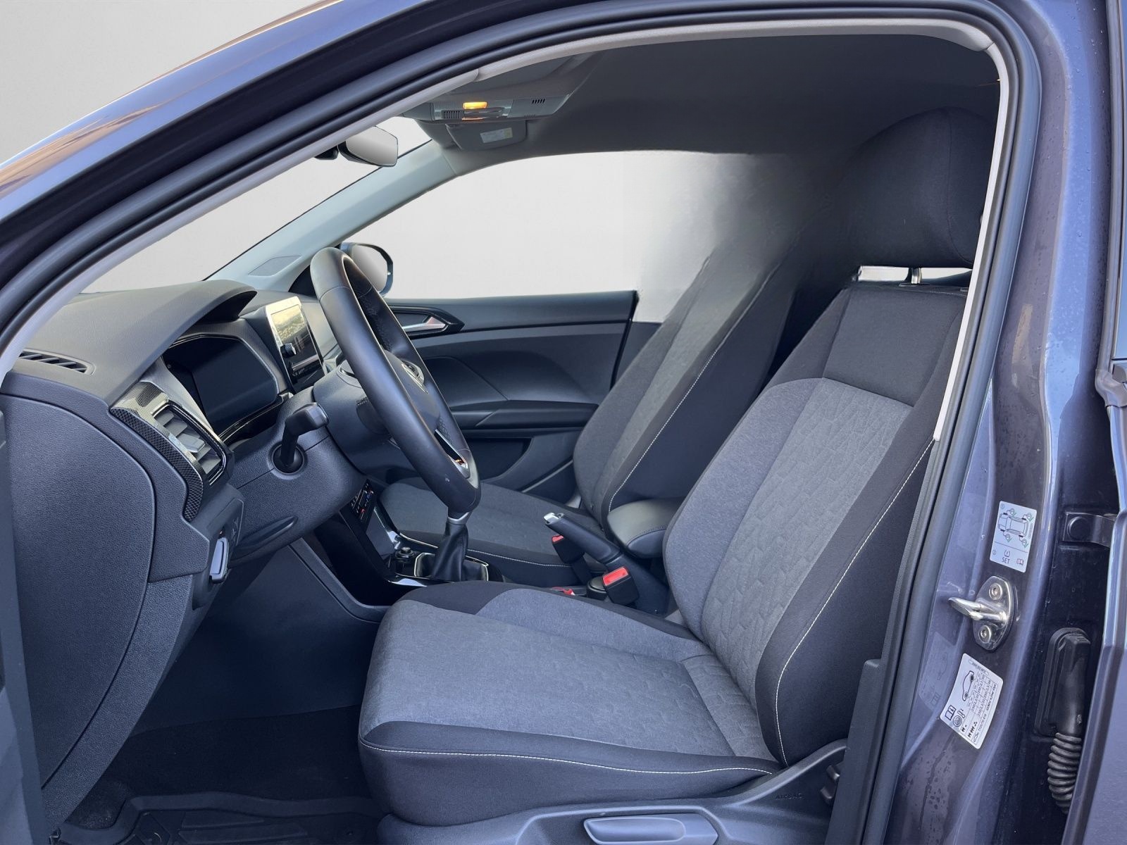 Volkswagen T-Cross LIFE 1.0 TSI LED REAR VIEW SHZ APP CONNE foto 12