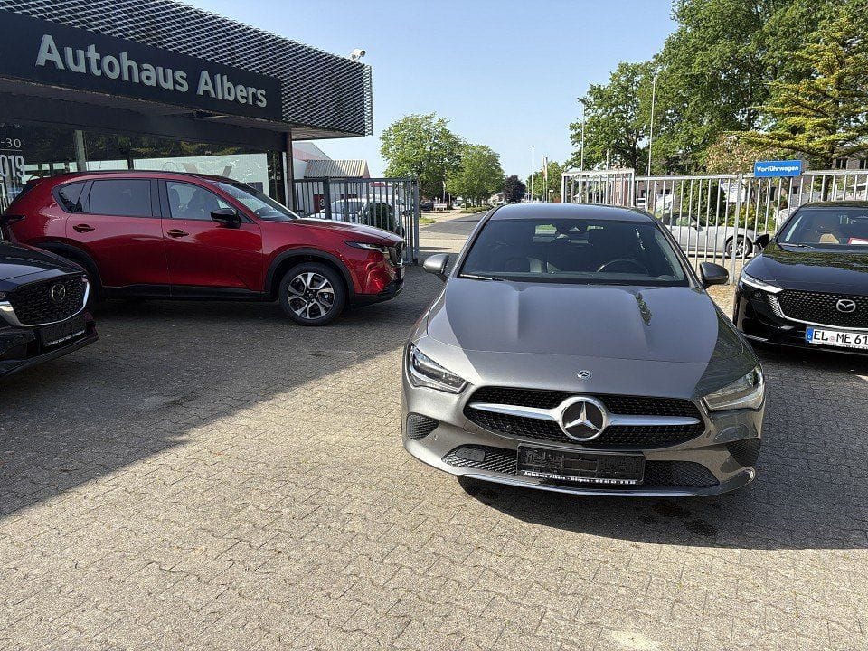 Mercedes-Benz CLA 180d Shooting Brake, Progressive , LEDER, NA foto 16