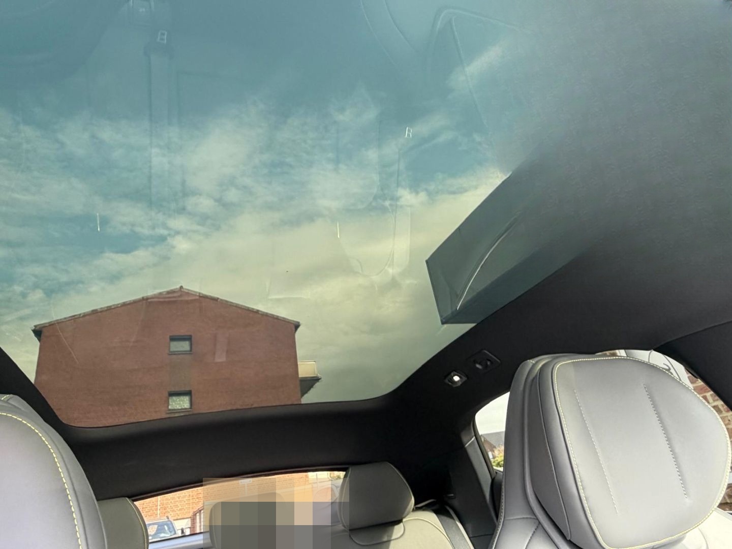 Lynk&Co 02 More 200 kW Panorama Navi Leder Digitales Coc foto 18