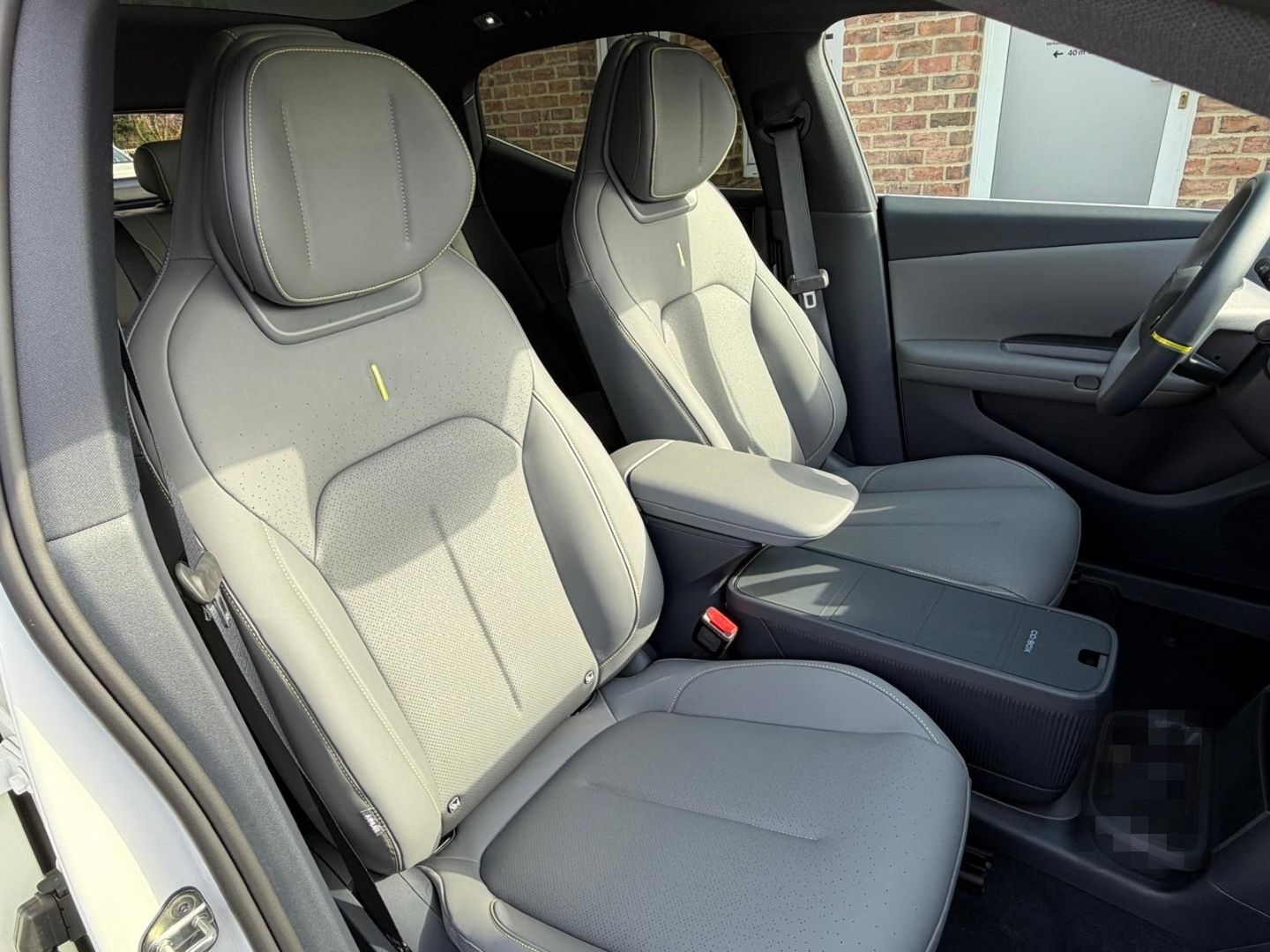 Lynk&Co 02 More 200 kW Panorama Navi Leder Digitales Coc foto 7