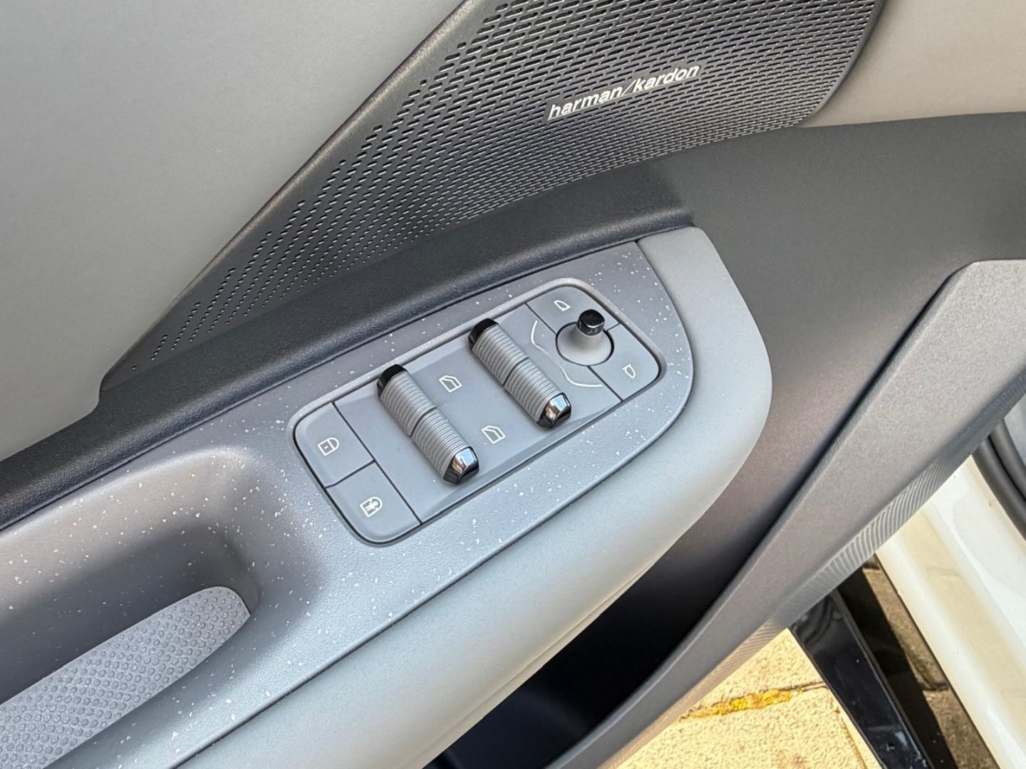 Lynk&Co 02 More 200 kW Panorama Navi Leder Digitales Coc foto 8