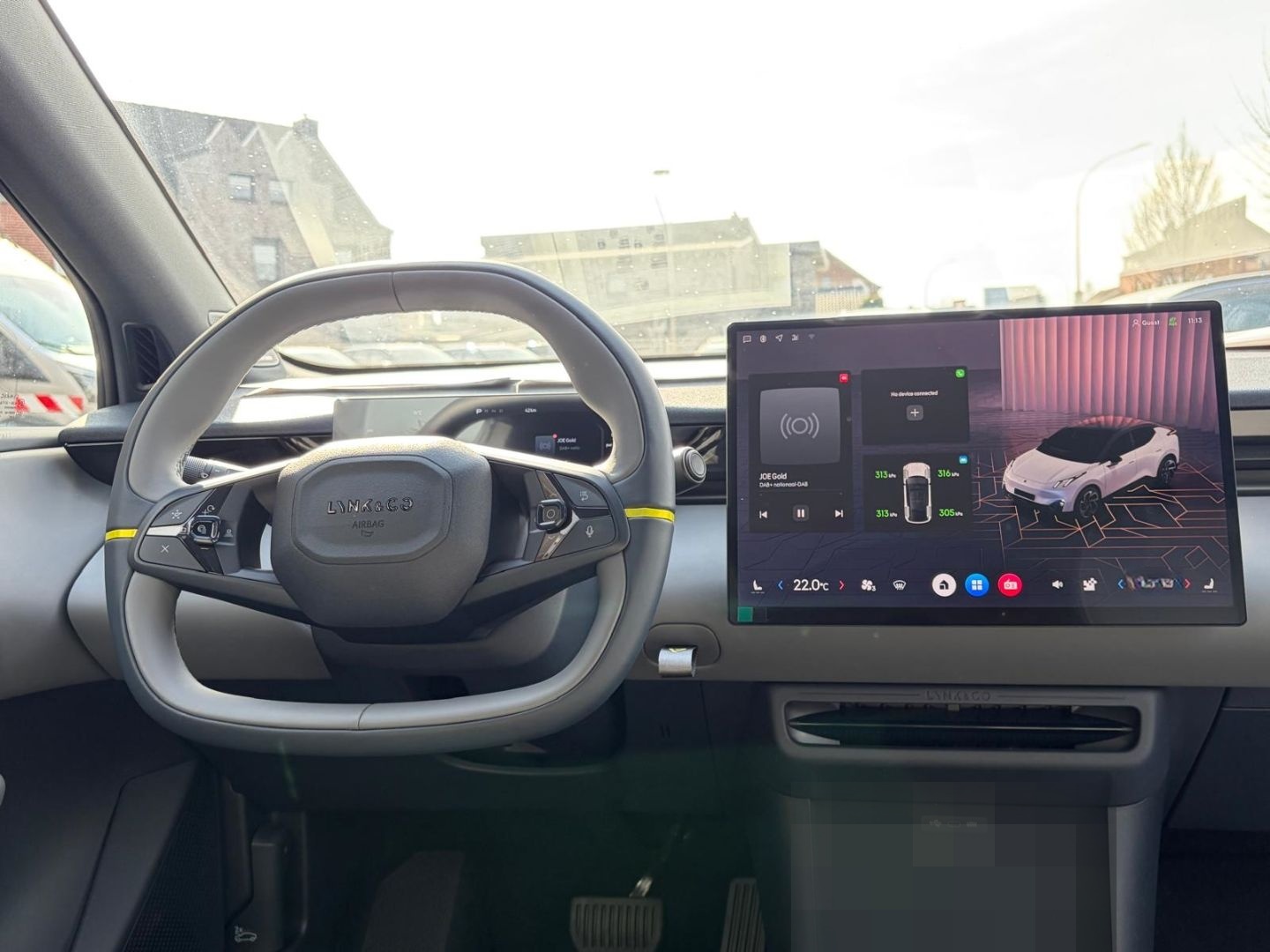 Lynk&Co 02 More 200 kW Panorama Navi Leder Digitales Coc foto 9