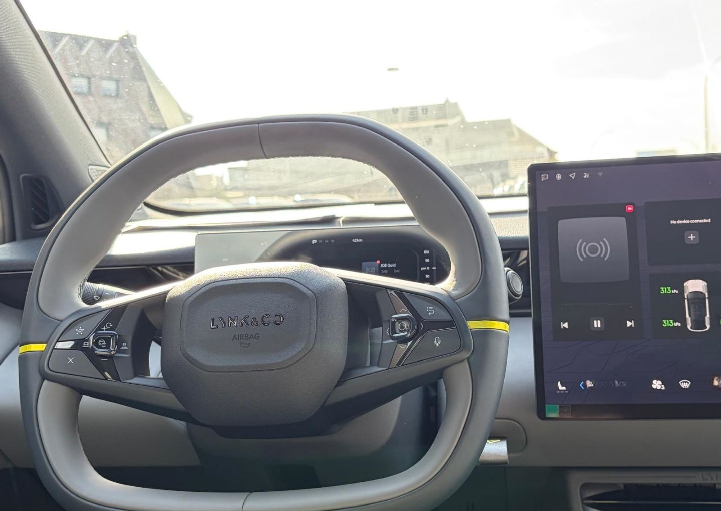 Lynk&Co 02 More 200 kW Panorama Navi Leder Digitales Coc foto 10