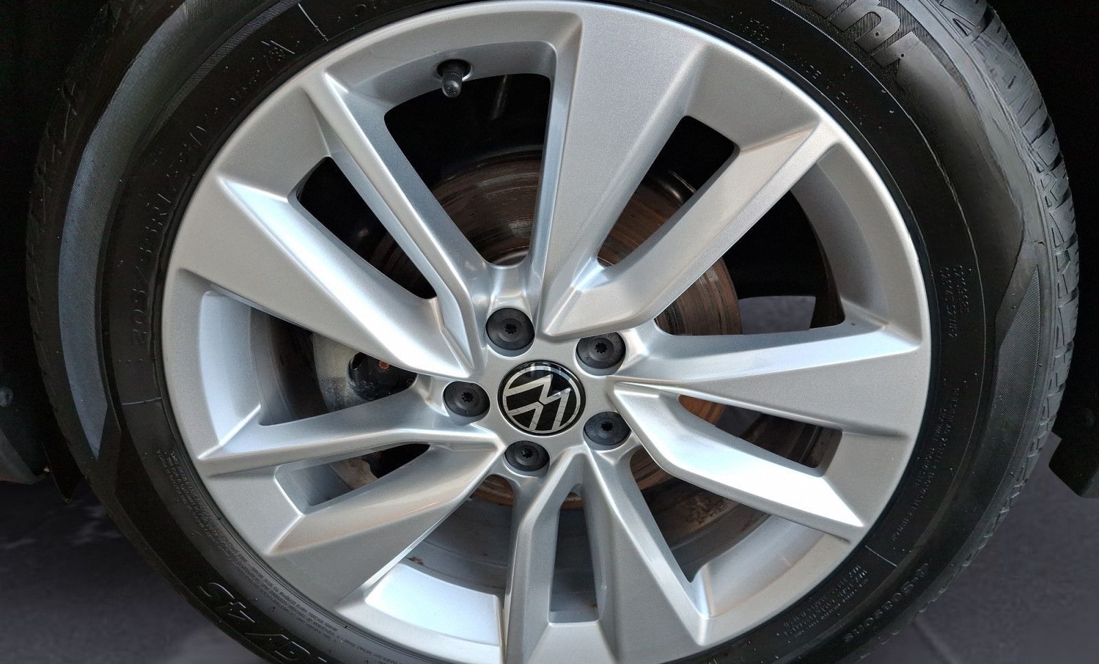 Volkswagen Taigo 1.0 TSI DSG Life #LED #ACC #NAVI #PARK-ASS foto 12