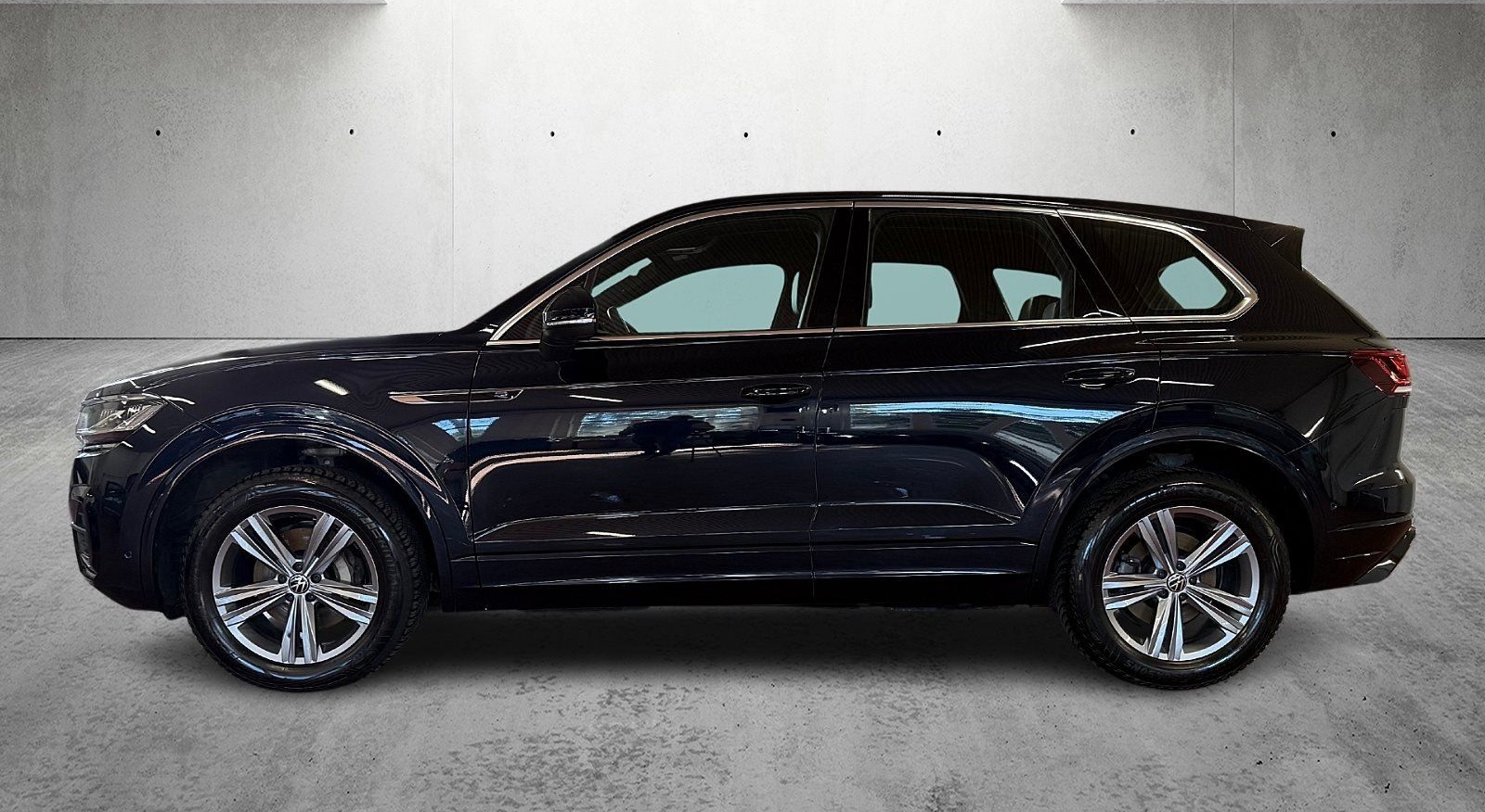 Volkswagen Touareg 3.0 TDI V6 R-Line Tiptronic LED Navi ACC foto 3