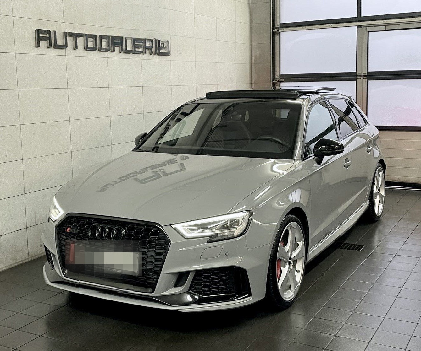 Audi RS3 Sportback Pano+Carbon+Sternenhimmel+Matrix-B foto 2