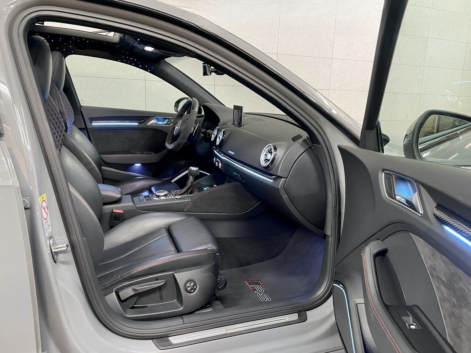 Audi RS3 Sportback Pano+Carbon+Sternenhimmel+Matrix-B foto 13