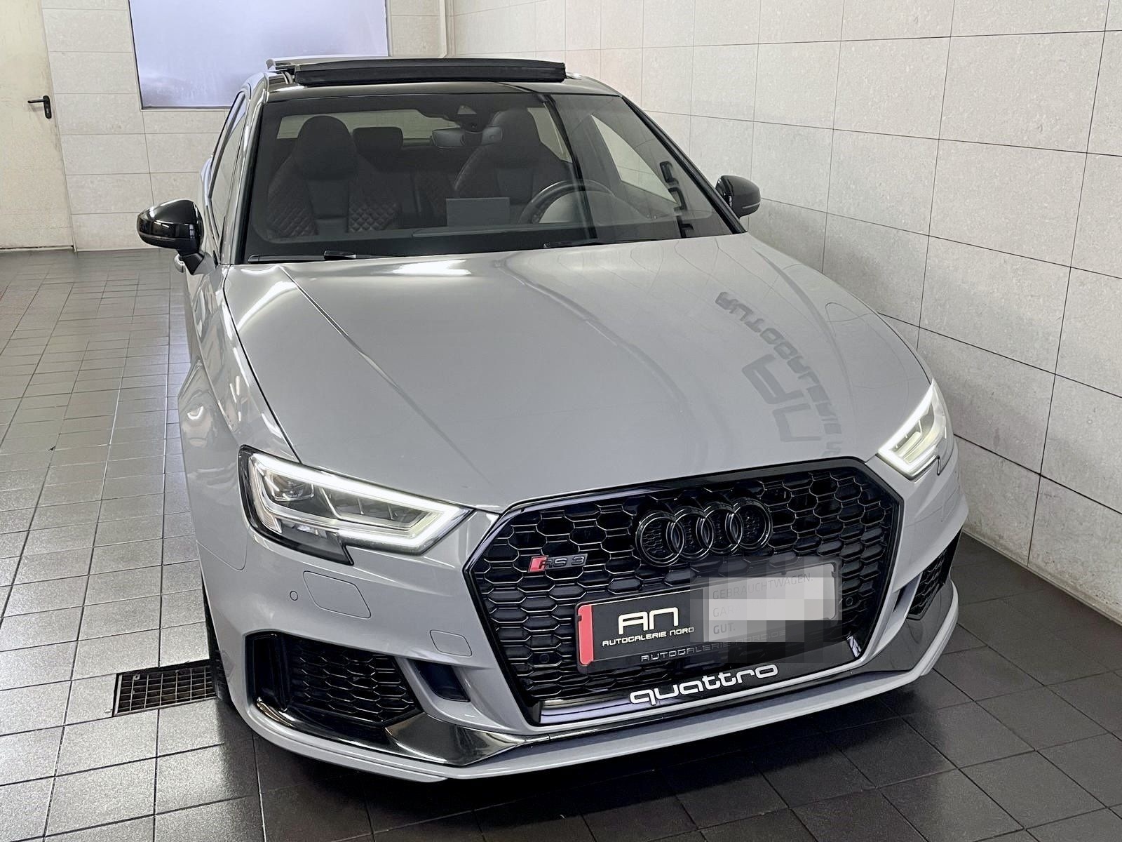 Audi RS3 Sportback Pano+Carbon+Sternenhimmel+Matrix-B foto 5