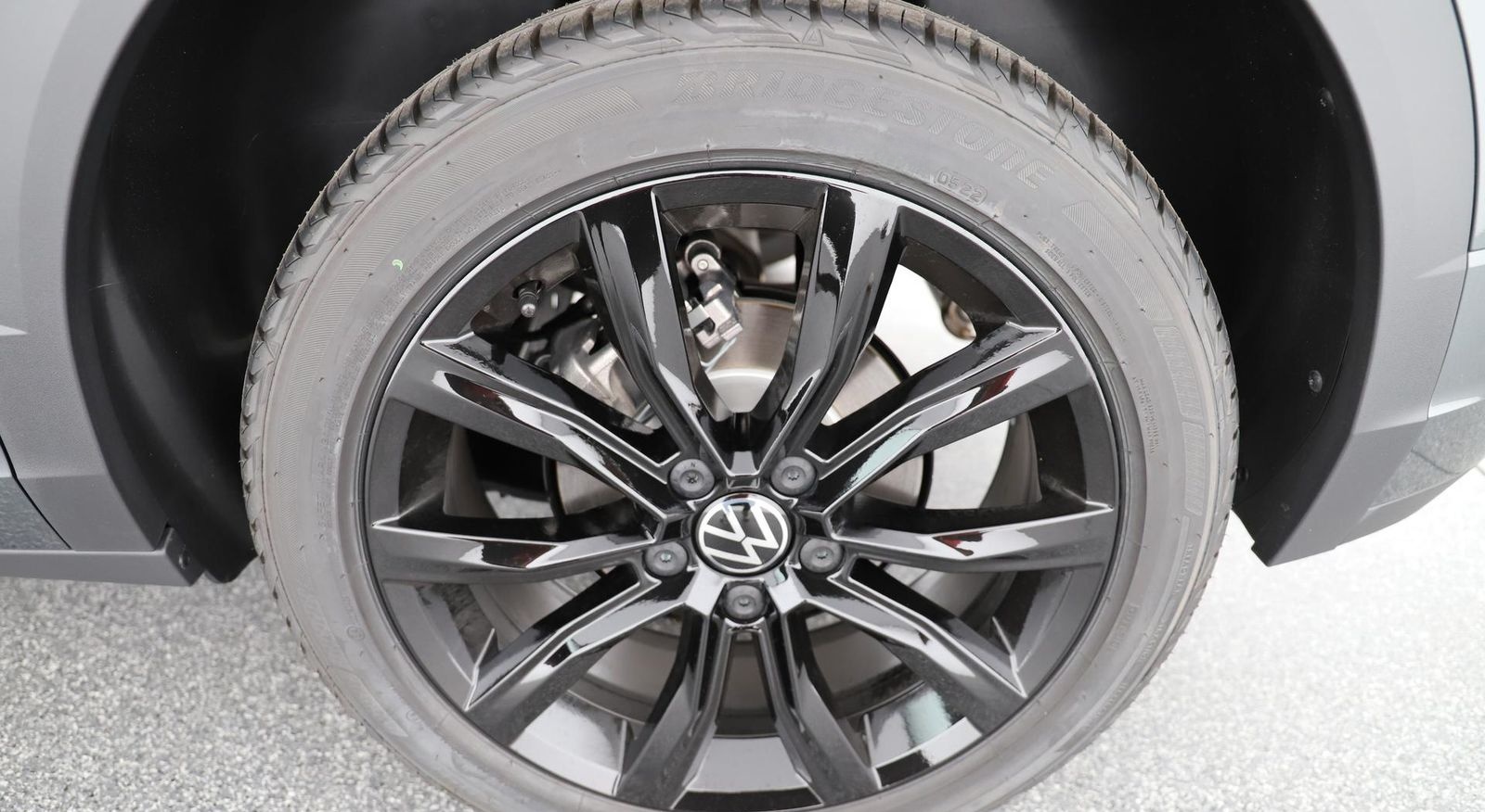 Volkswagen T-Roc R-Line 150PS TSI DSG - AHK/RFK/App/SHZ/... foto 15