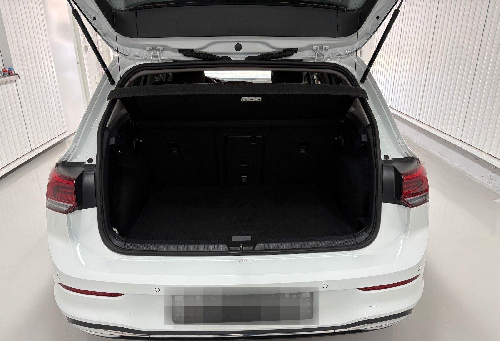 Volkswagen Golf VIII Lim. Active /LED-Plus/Navi/AHK/ACC foto 16