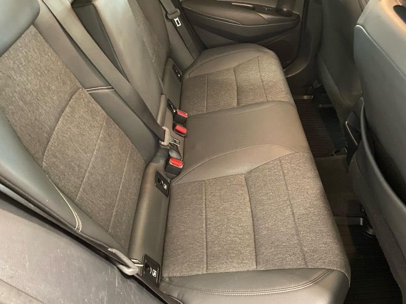 Toyota Corolla 1.8 Hybrid Style foto 9