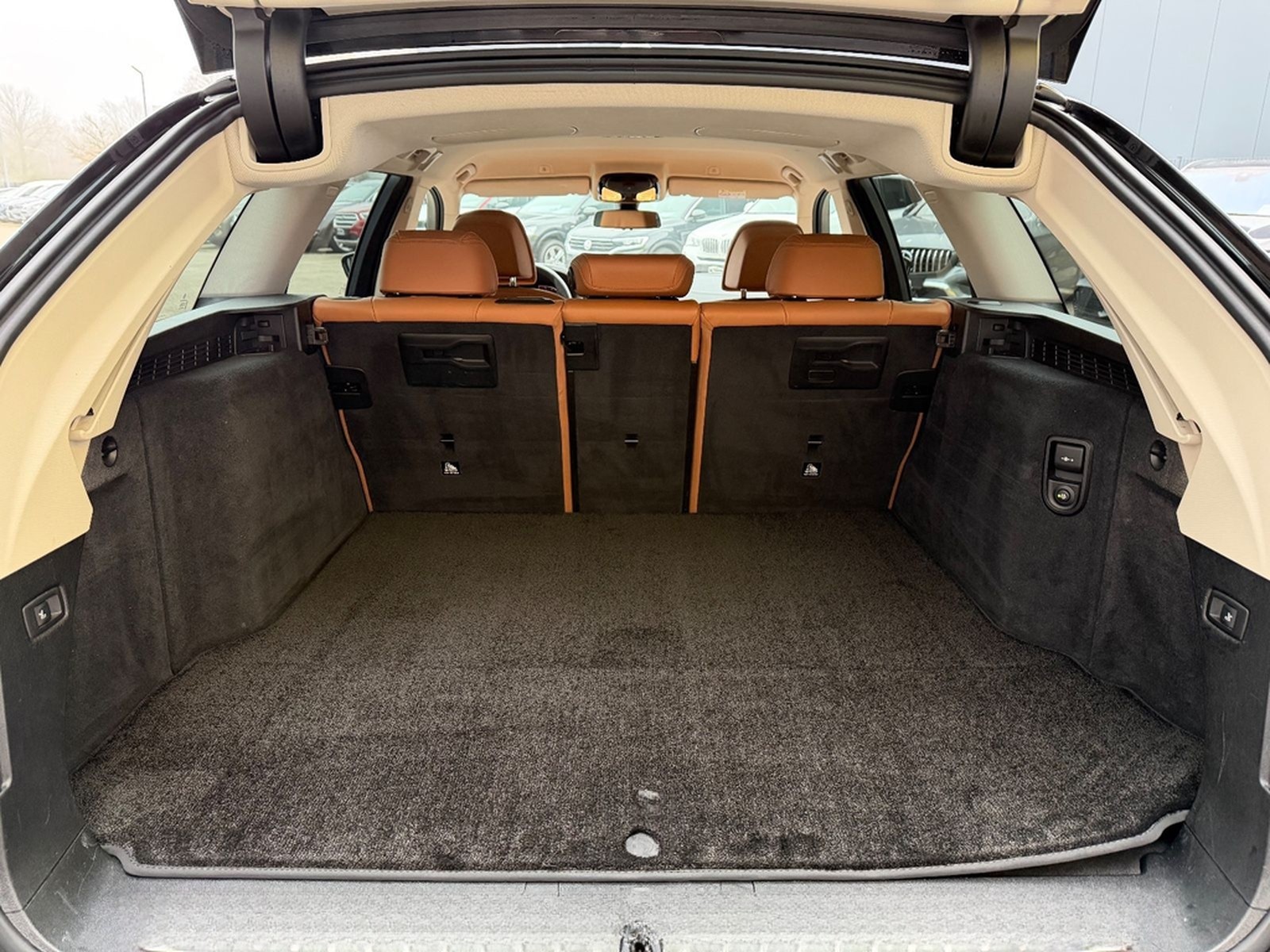BMW 540 d xDrive Luxury Line KAMERA/LED/SHZ/AHK/* foto 22