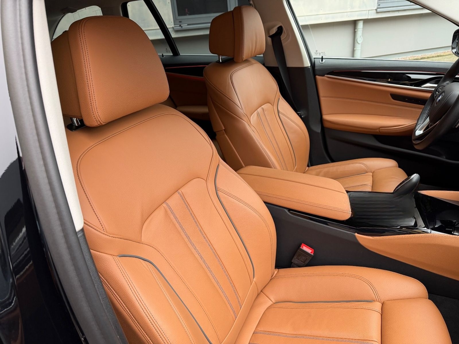 BMW 540 d xDrive Luxury Line KAMERA/LED/SHZ/AHK/* foto 29