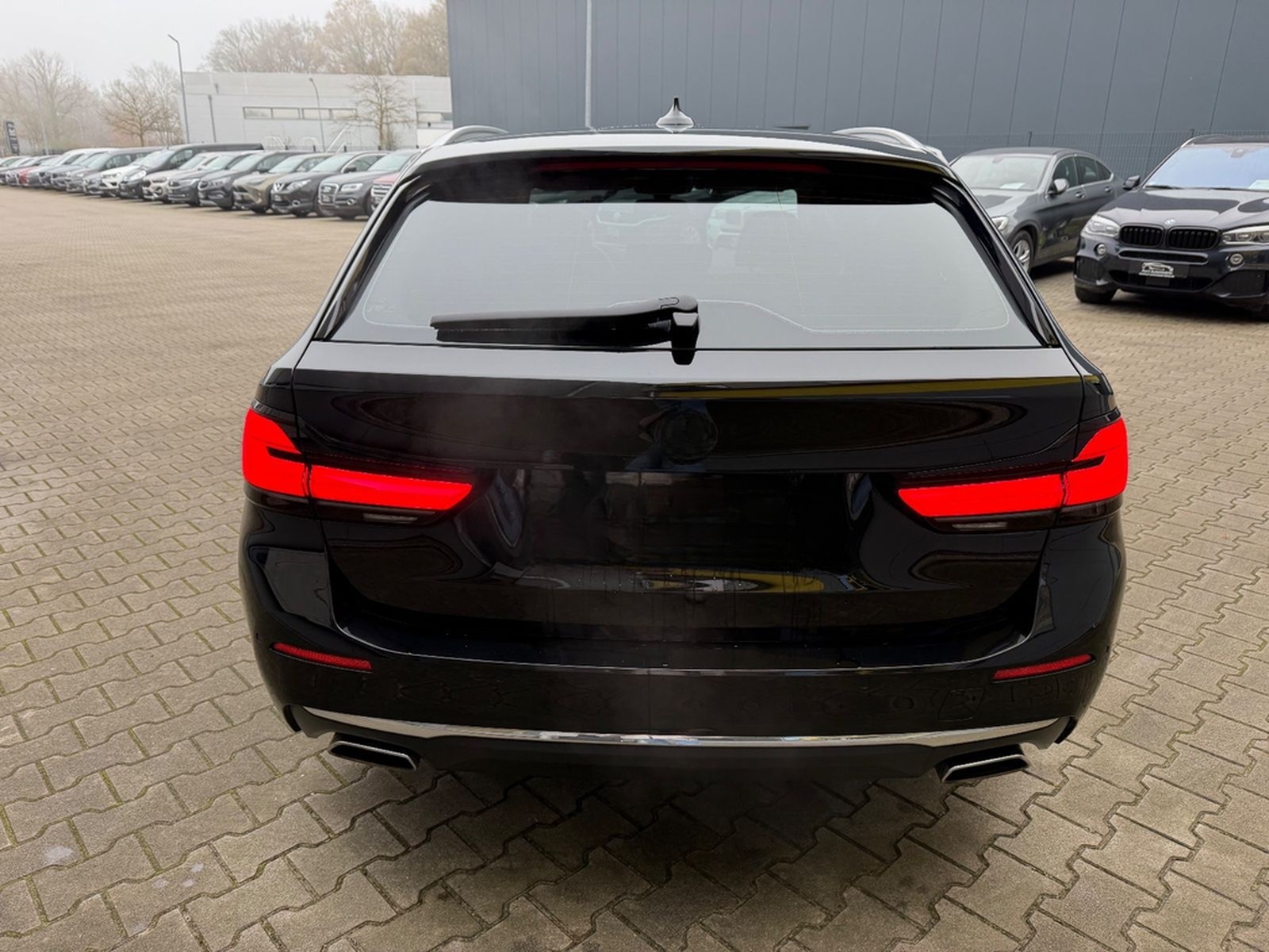 BMW 540 d xDrive Luxury Line KAMERA/LED/SHZ/AHK/* foto 5
