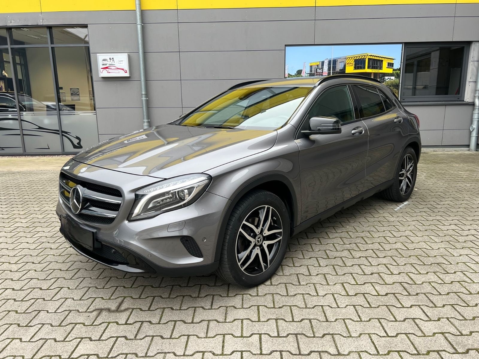 Mercedes-Benz GLA 200 CDI /HARMAN KARDON/8xBEREIFT/MEMORY foto 2