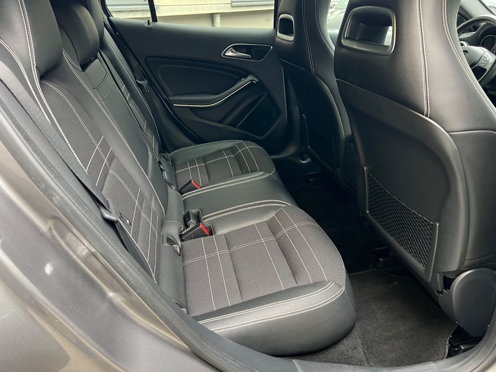 Mercedes-Benz GLA 200 CDI /HARMAN KARDON/8xBEREIFT/MEMORY foto 23