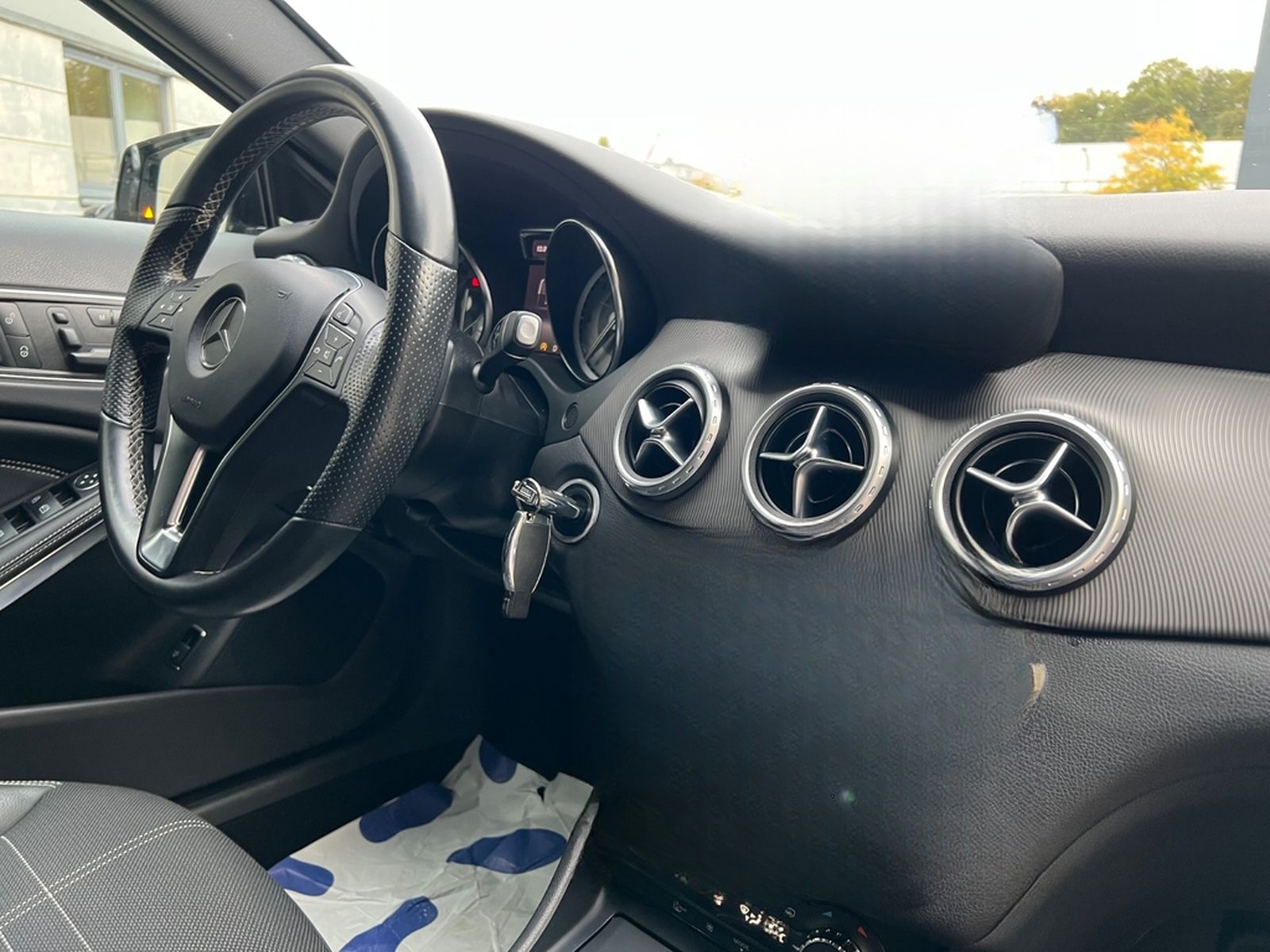 Mercedes-Benz GLA 200 CDI /HARMAN KARDON/8xBEREIFT/MEMORY foto 28
