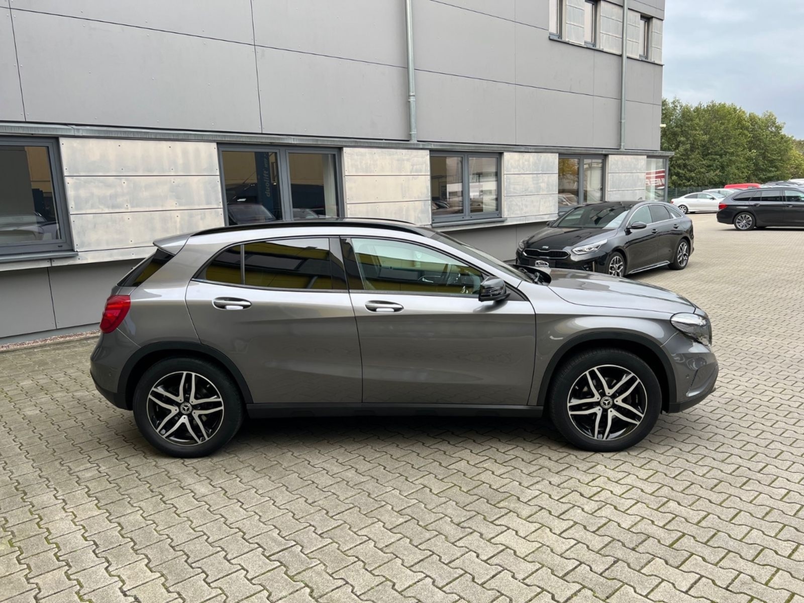 Mercedes-Benz GLA 200 CDI /HARMAN KARDON/8xBEREIFT/MEMORY foto 7