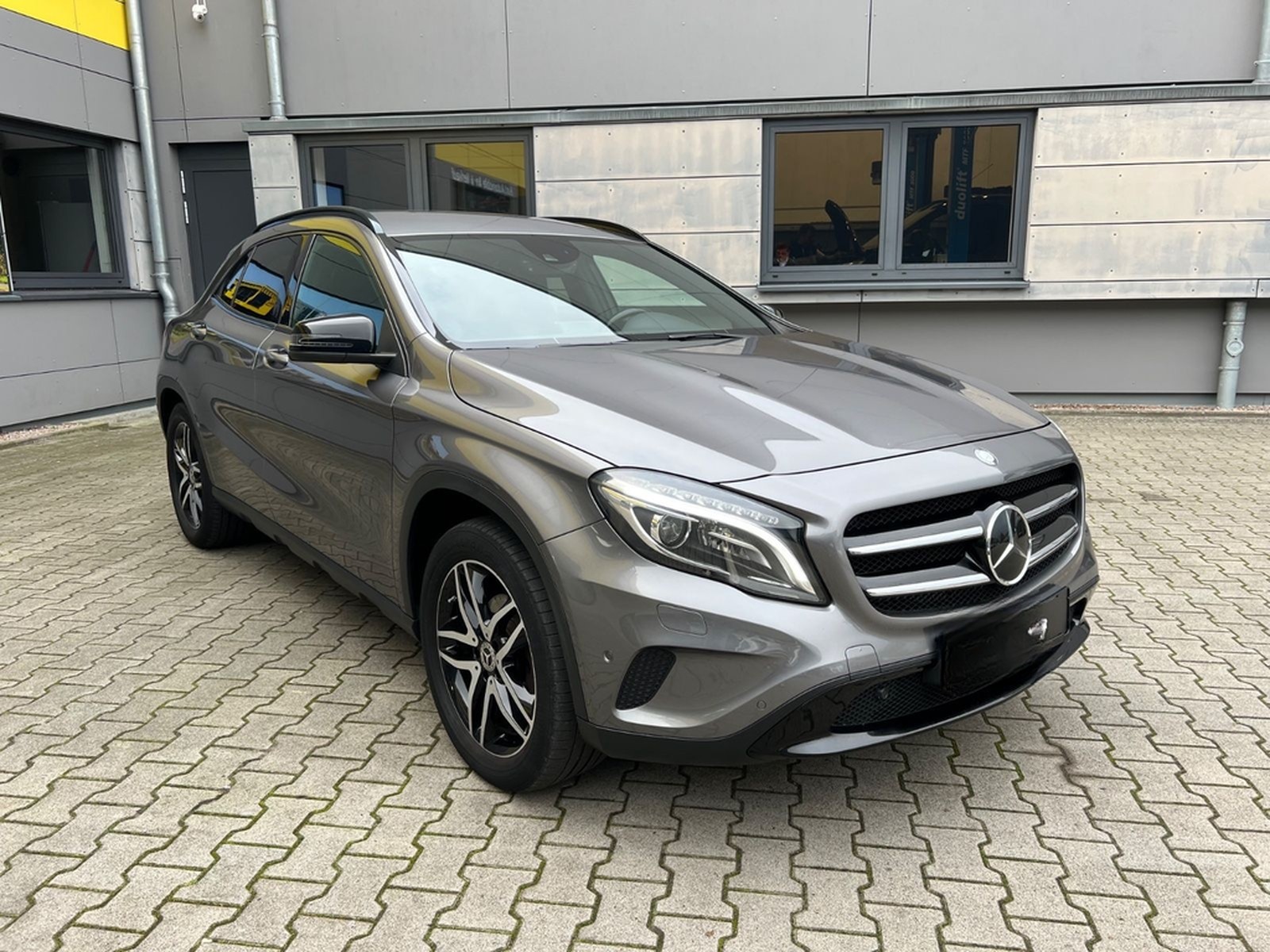Mercedes-Benz GLA 200 CDI /HARMAN KARDON/8xBEREIFT/MEMORY foto 8