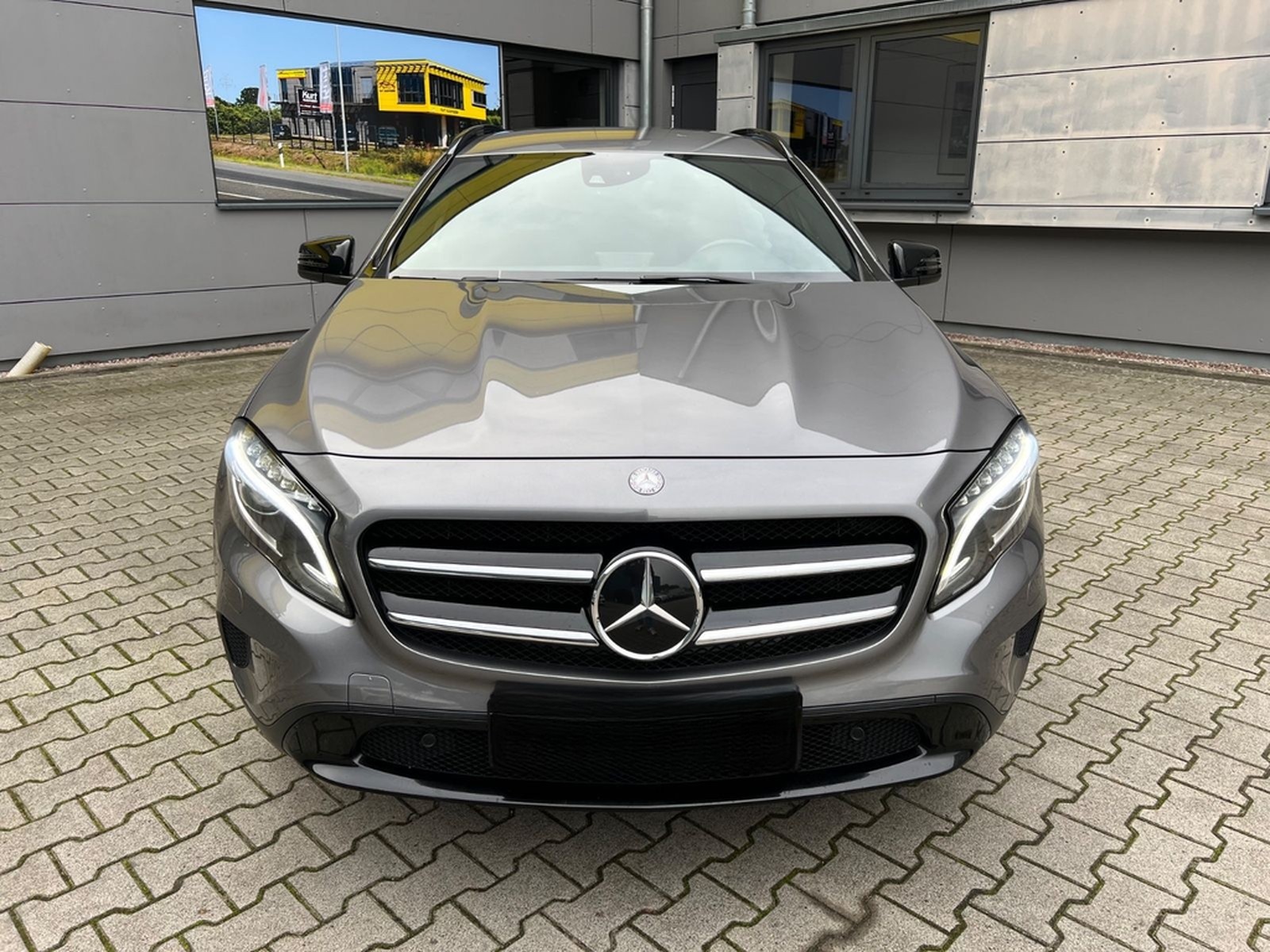 Mercedes-Benz GLA 200 CDI /HARMAN KARDON/8xBEREIFT/MEMORY foto 9