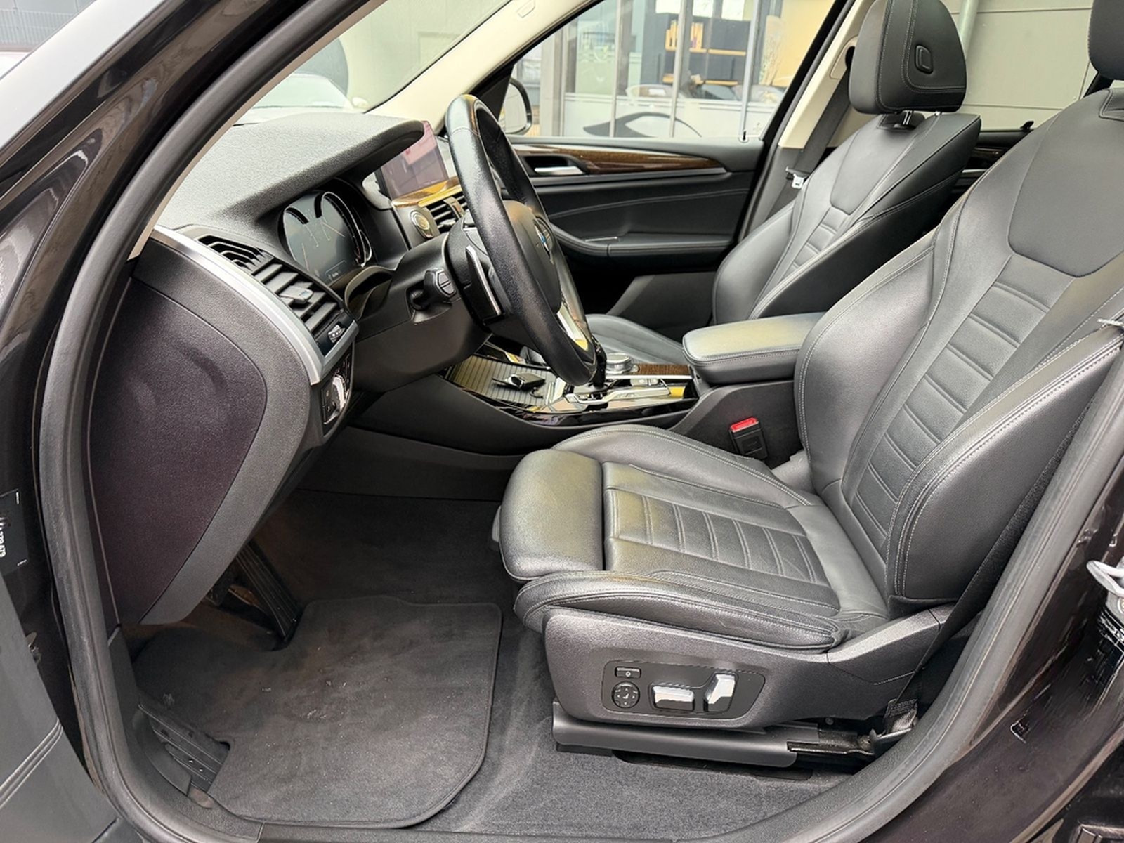 BMW X3 xDrive 30 d xLine LEDER/NAVI/PANO/EURO6* foto 12