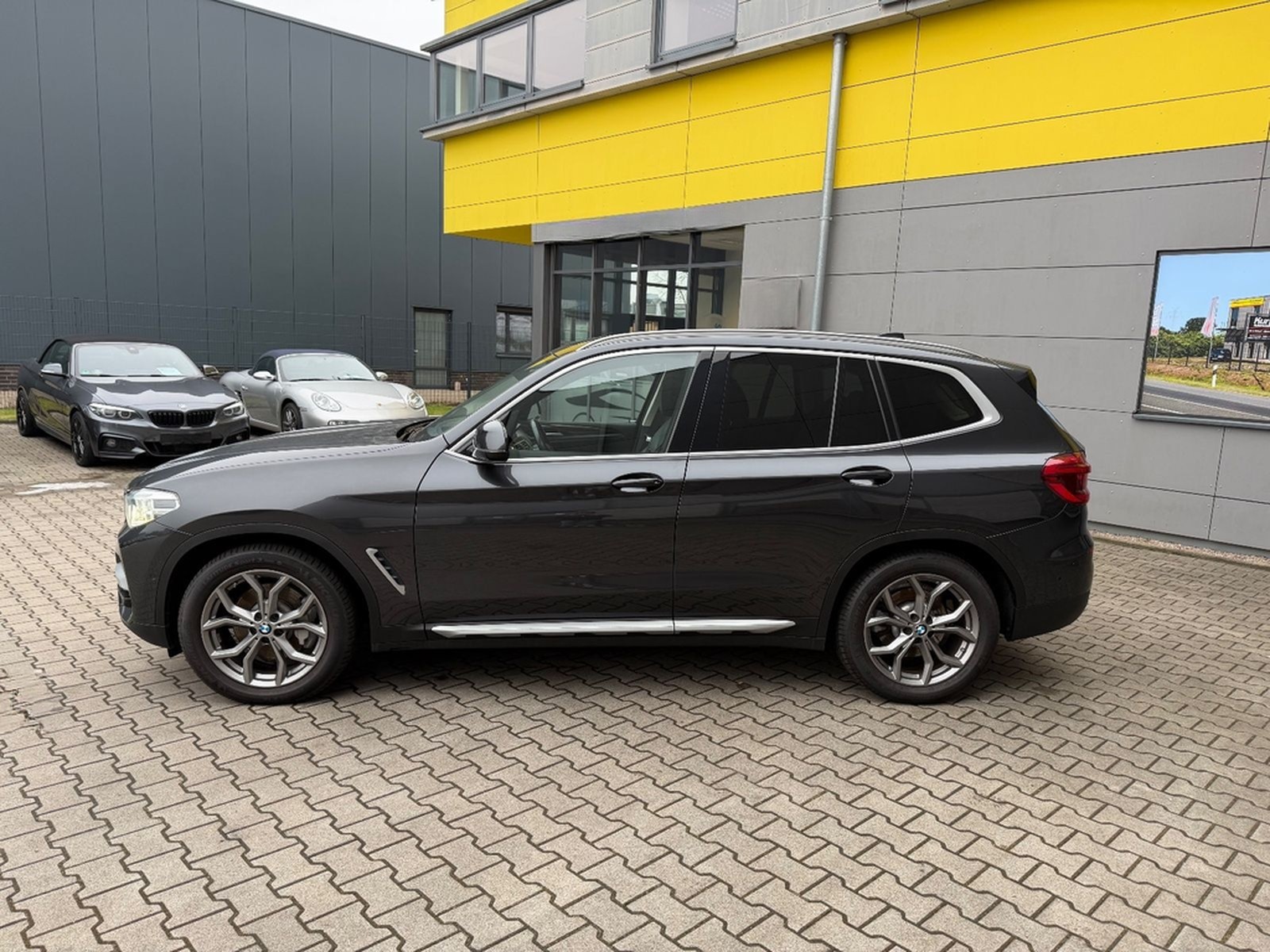 BMW X3 xDrive 30 d xLine LEDER/NAVI/PANO/EURO6* foto 3