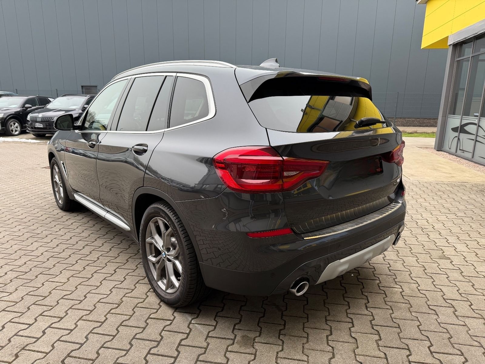 BMW X3 xDrive 30 d xLine LEDER/NAVI/PANO/EURO6* foto 4