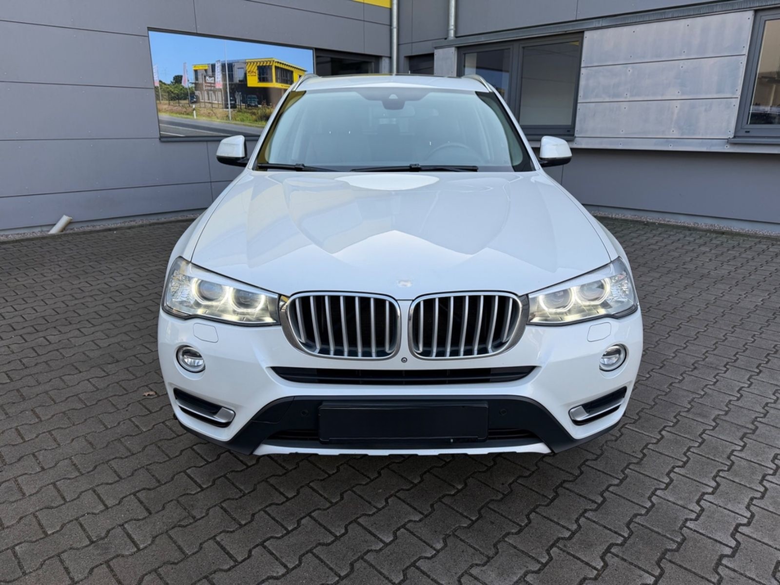 BMW X3 xDrive 35 d LEDER/PANO/SHZ/NAVI/LED/KAMERA* foto 9
