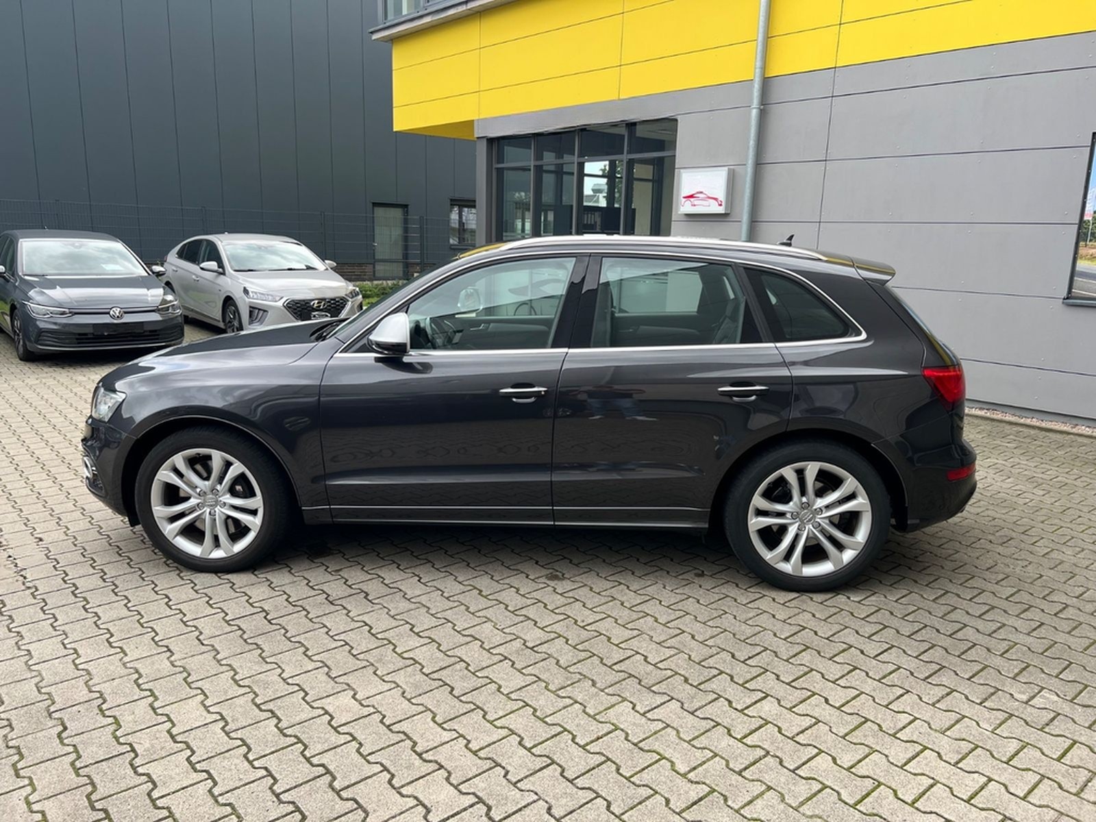 Audi SQ5 3.0 TDI/QUATTRO/AHK/AUTOMATIK/NAVI/BIXENON/ foto 3