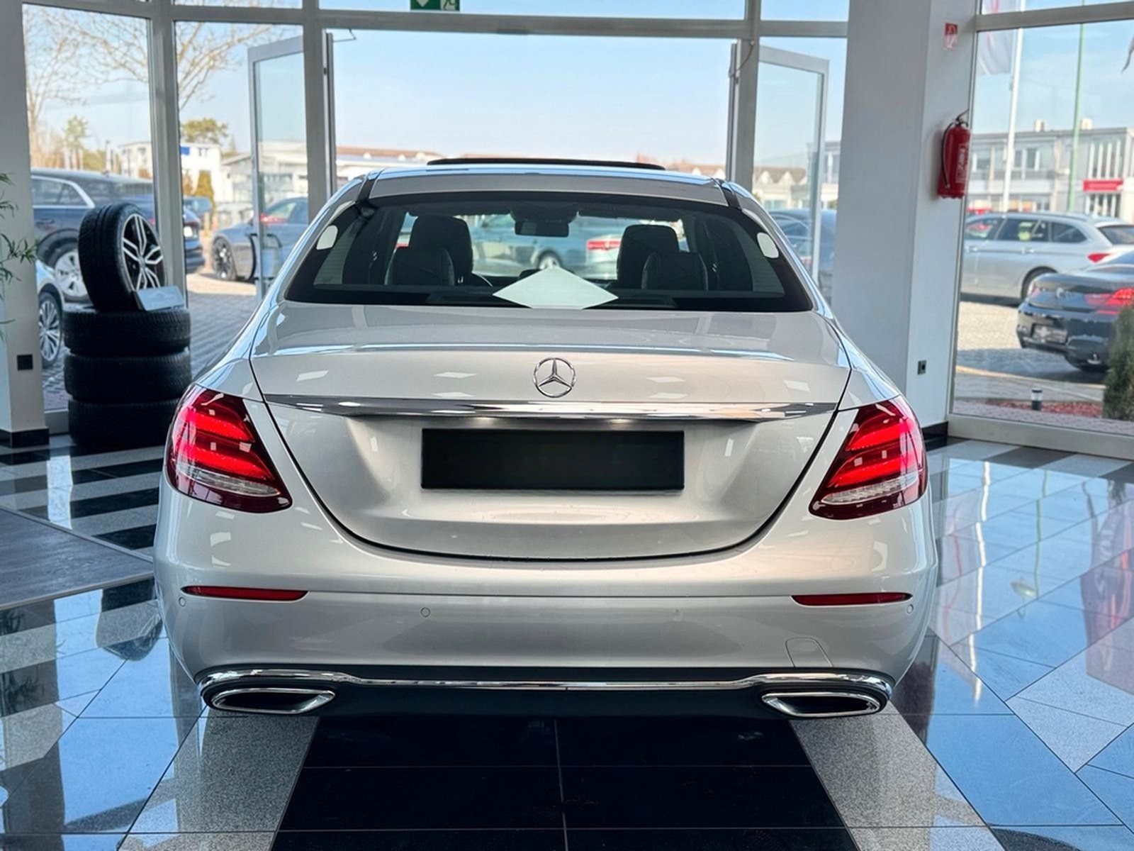 Mercedes-Benz E 350 d Lim."9G-TRONIC"AVANTGARDE"S.DACH"ACC"SHZ foto 8