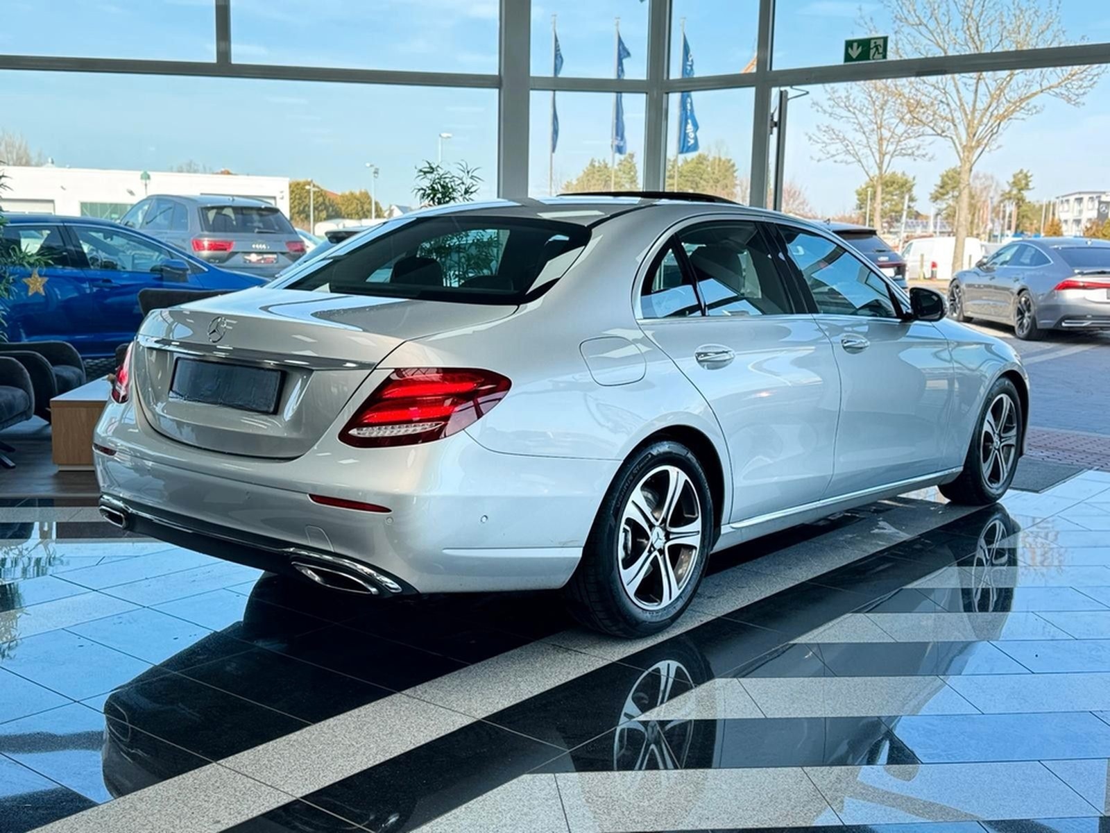 Mercedes-Benz E 350 d Lim."9G-TRONIC"AVANTGARDE"S.DACH"ACC"SHZ foto 9